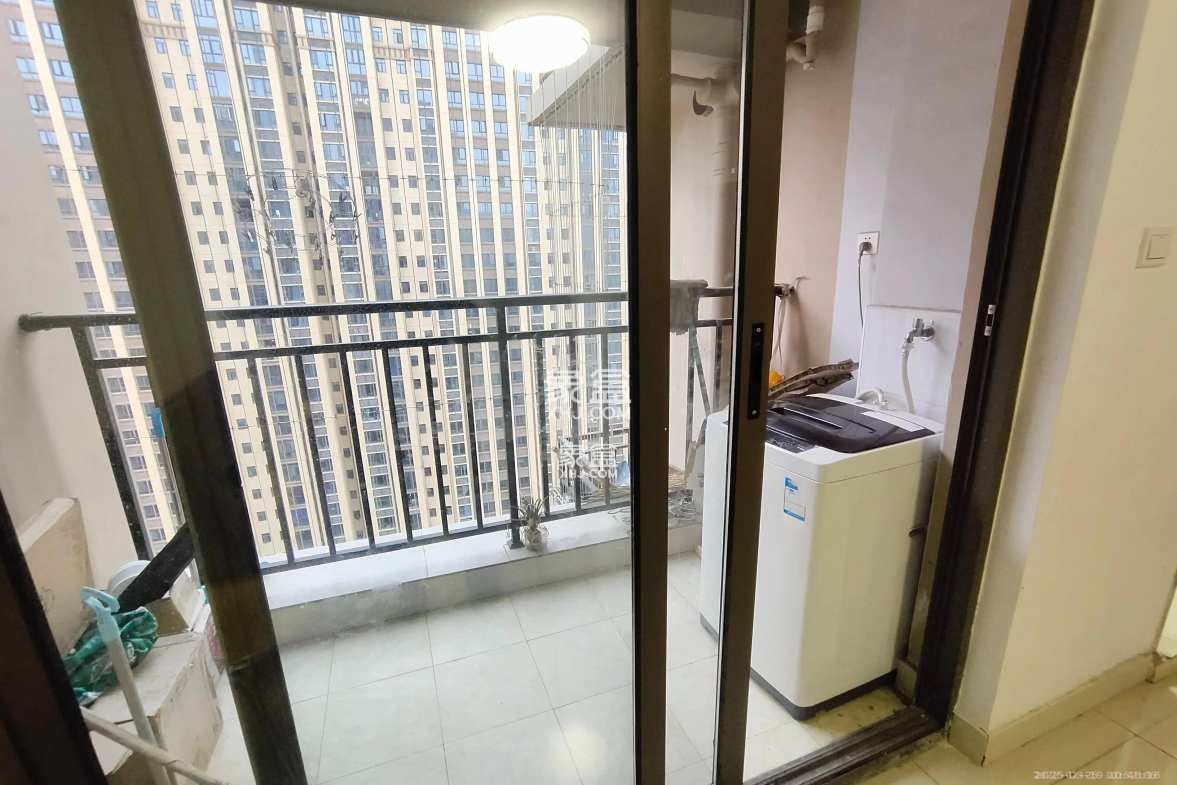 雨花公馆(紫苔名苑) 2室1厅1卫 1600.0元/月 雨花公馆(紫苔名苑) 2室1厅1卫 1600.0元/月室内图