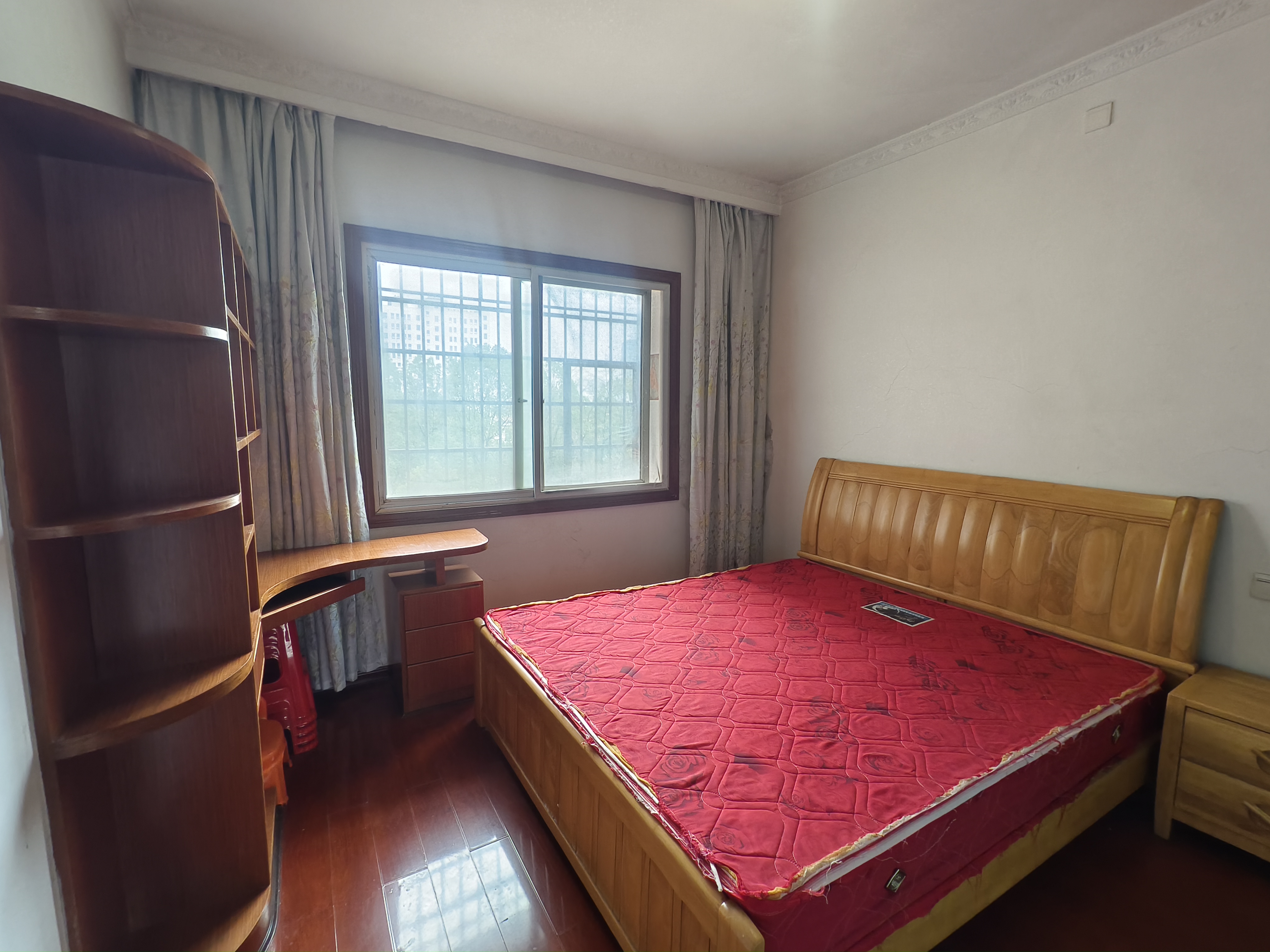 宏泰阳光家园 3室2厅1卫 62.8万 宏泰阳光家园 3室2厅1卫 62.8万客厅