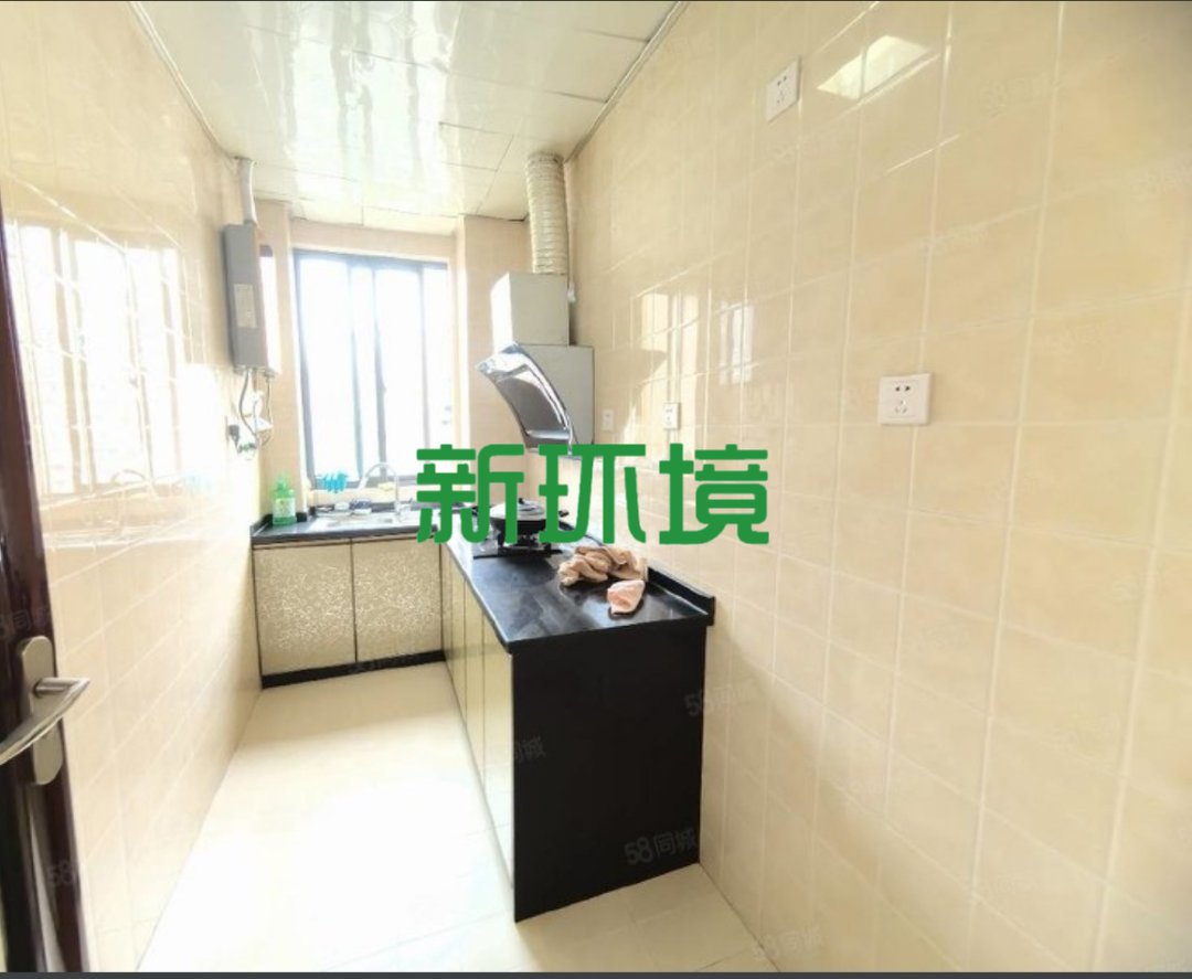 山水印象  3室2厅2卫   2000.00元/月室内图