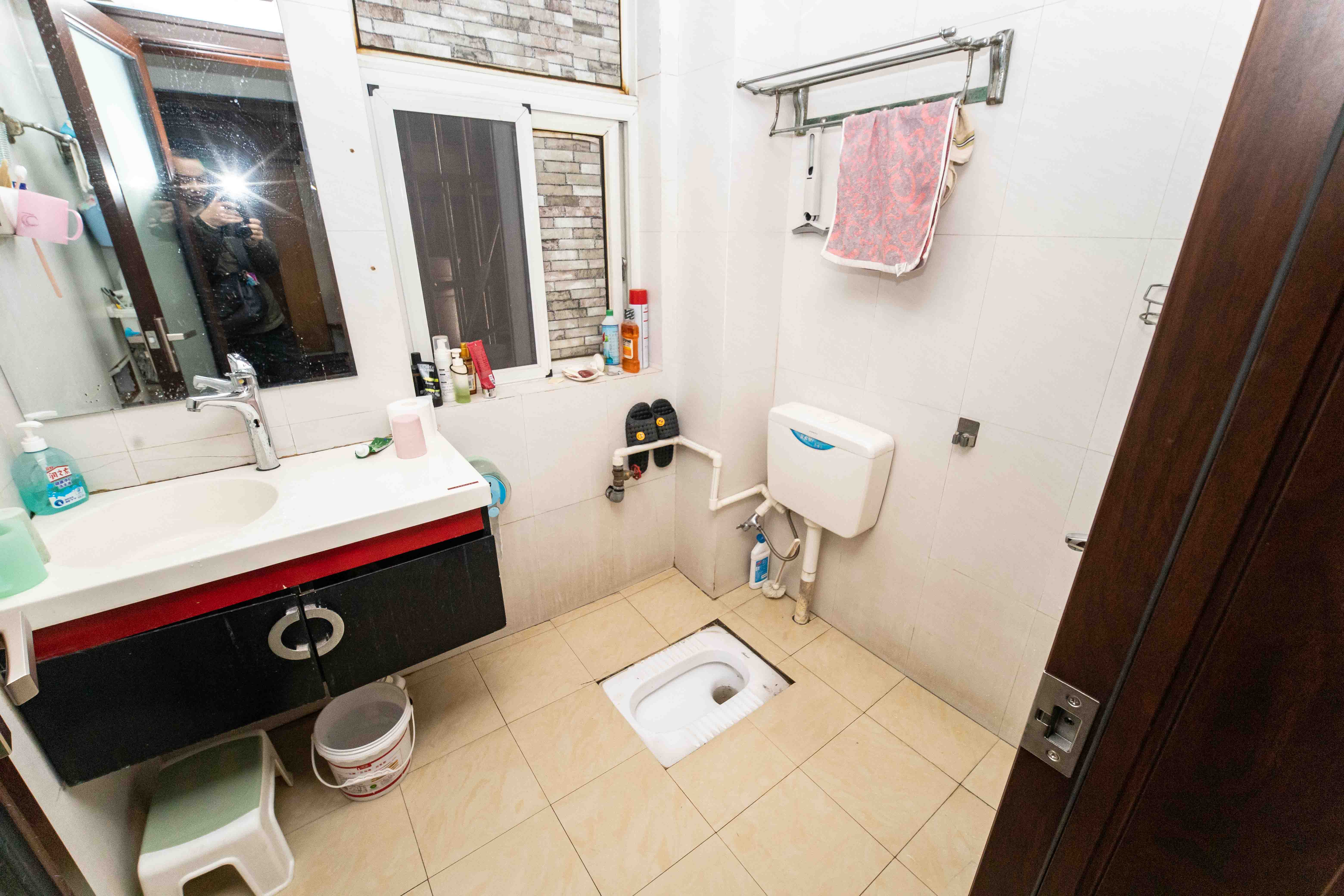 锦绣中星  3室2厅1卫    56.0万 锦绣中星  3室2厅1卫    56.0万卫生间