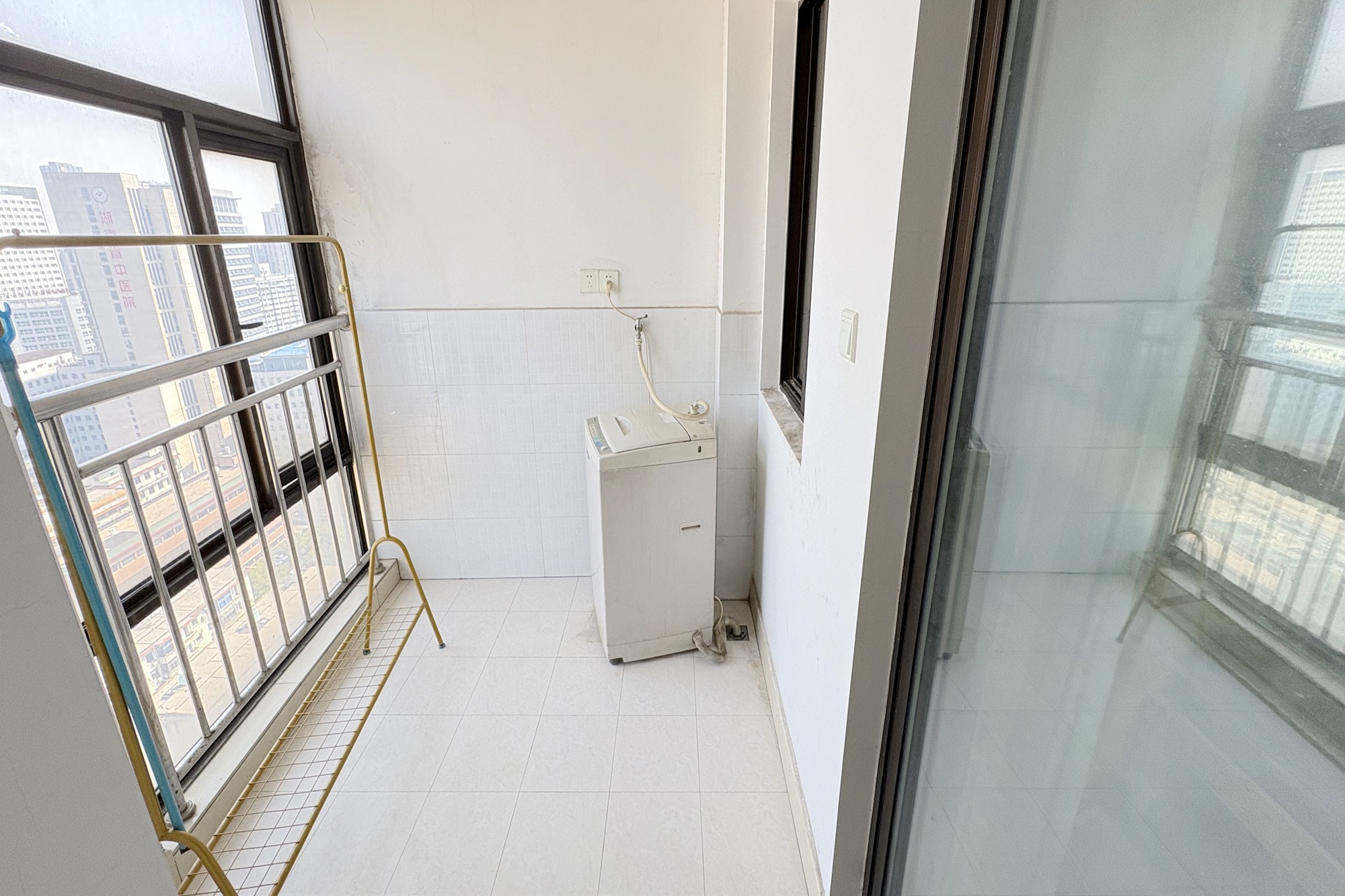 铂宫  2室1厅1卫    92.0万 铂宫  2室1厅1卫    92.0万阳台