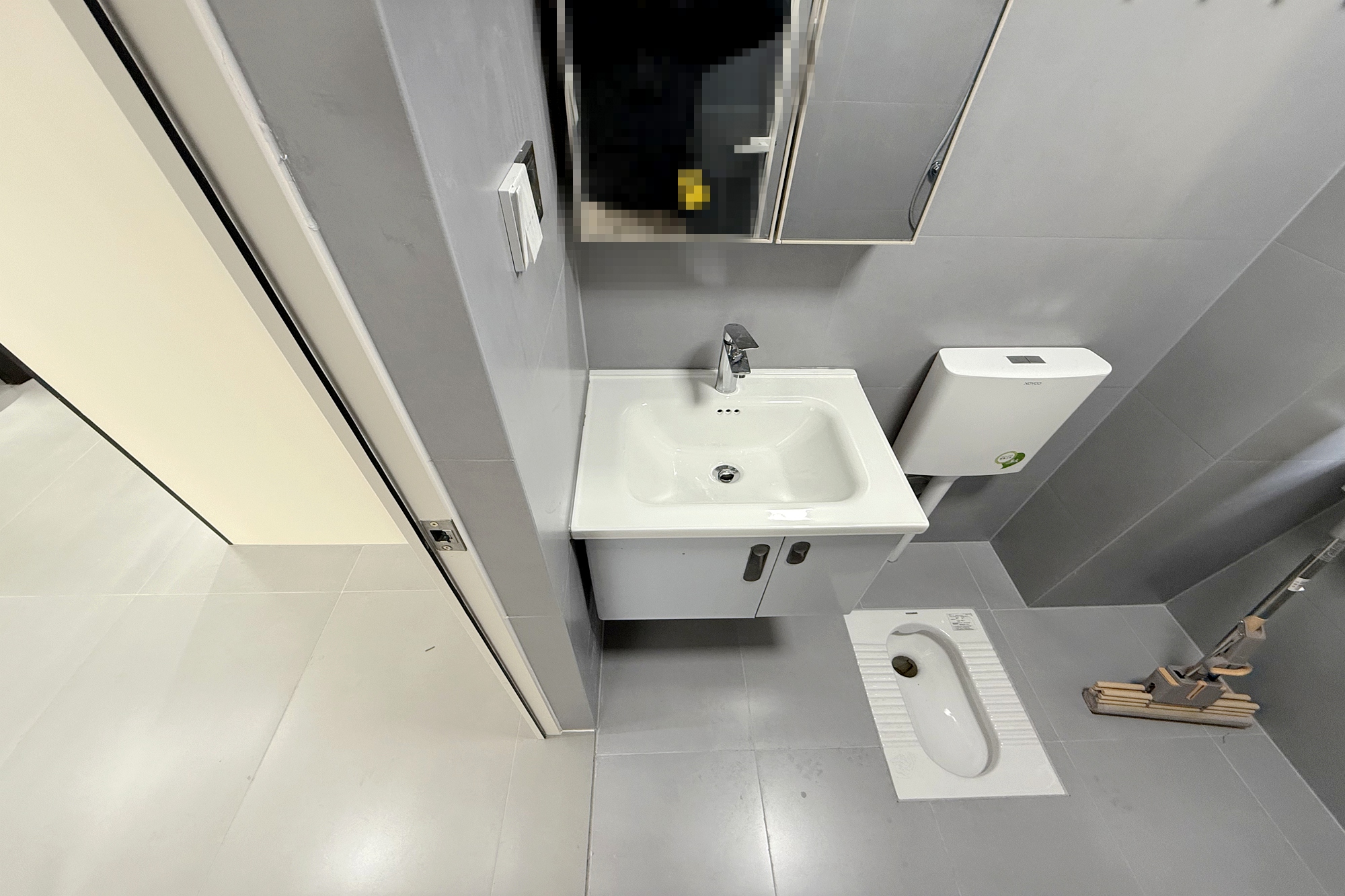 澳海月亮湾 3室2厅2卫 88.8万 澳海月亮湾 3室2厅2卫 88.8万卫生间