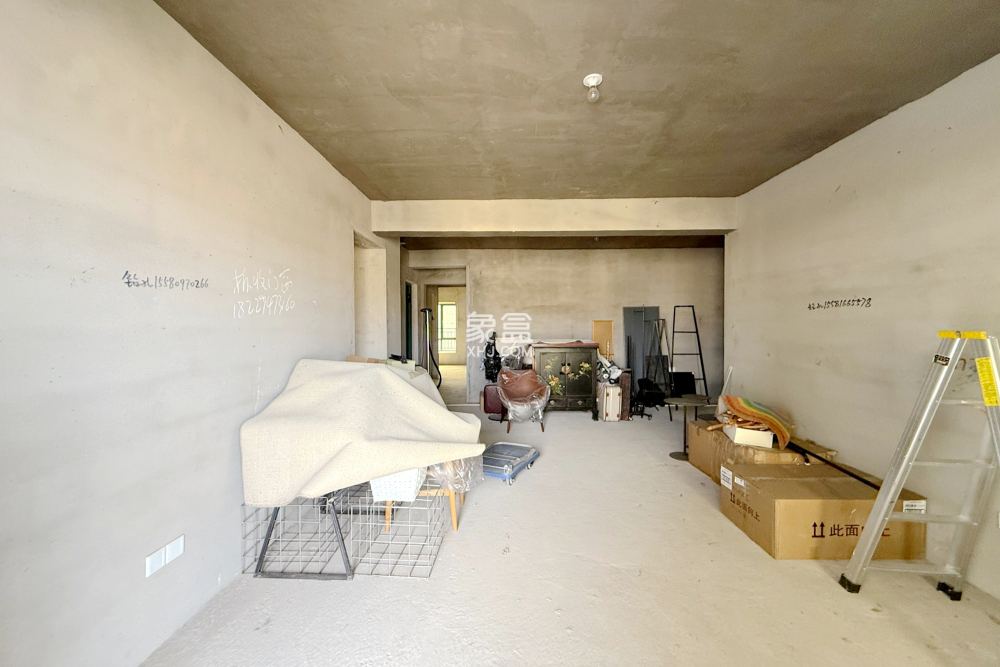 富基世纪公园  3室2厅2卫    55.0万