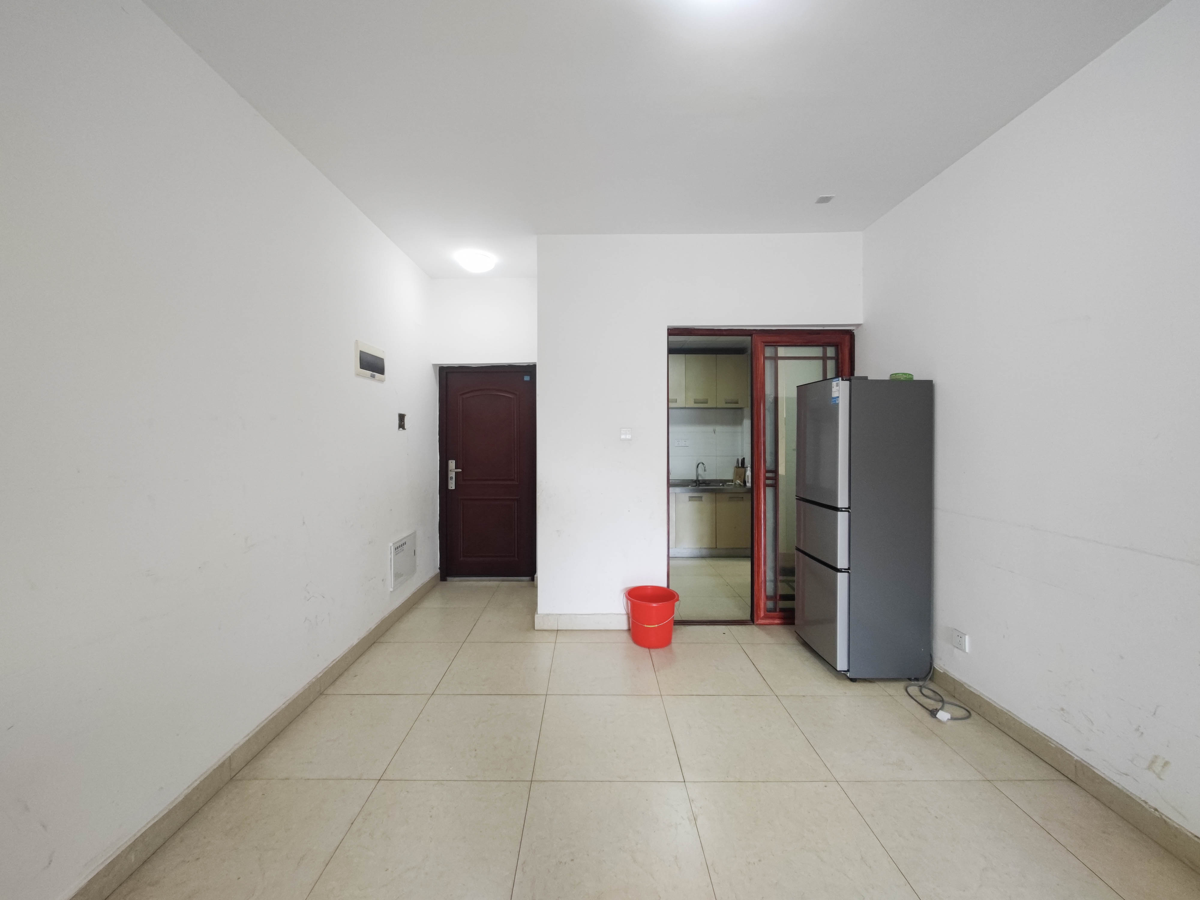 长房半岛蓝湾(观山月) 2室2厅1卫 68.0万 长房半岛蓝湾(观山月) 2室2厅1卫 68.0万其他