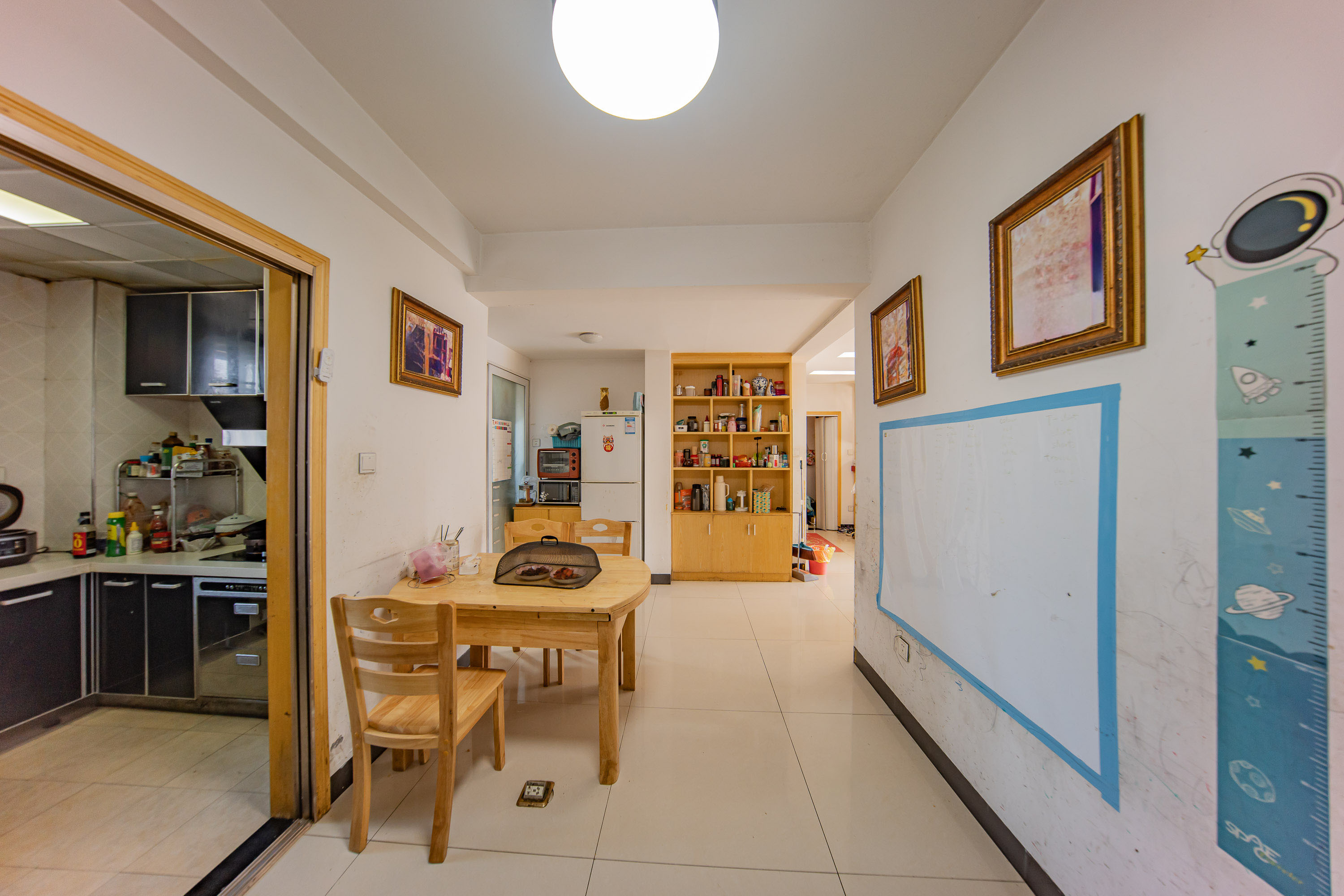 中建麓山和苑  4室2厅2卫    91.8万客厅