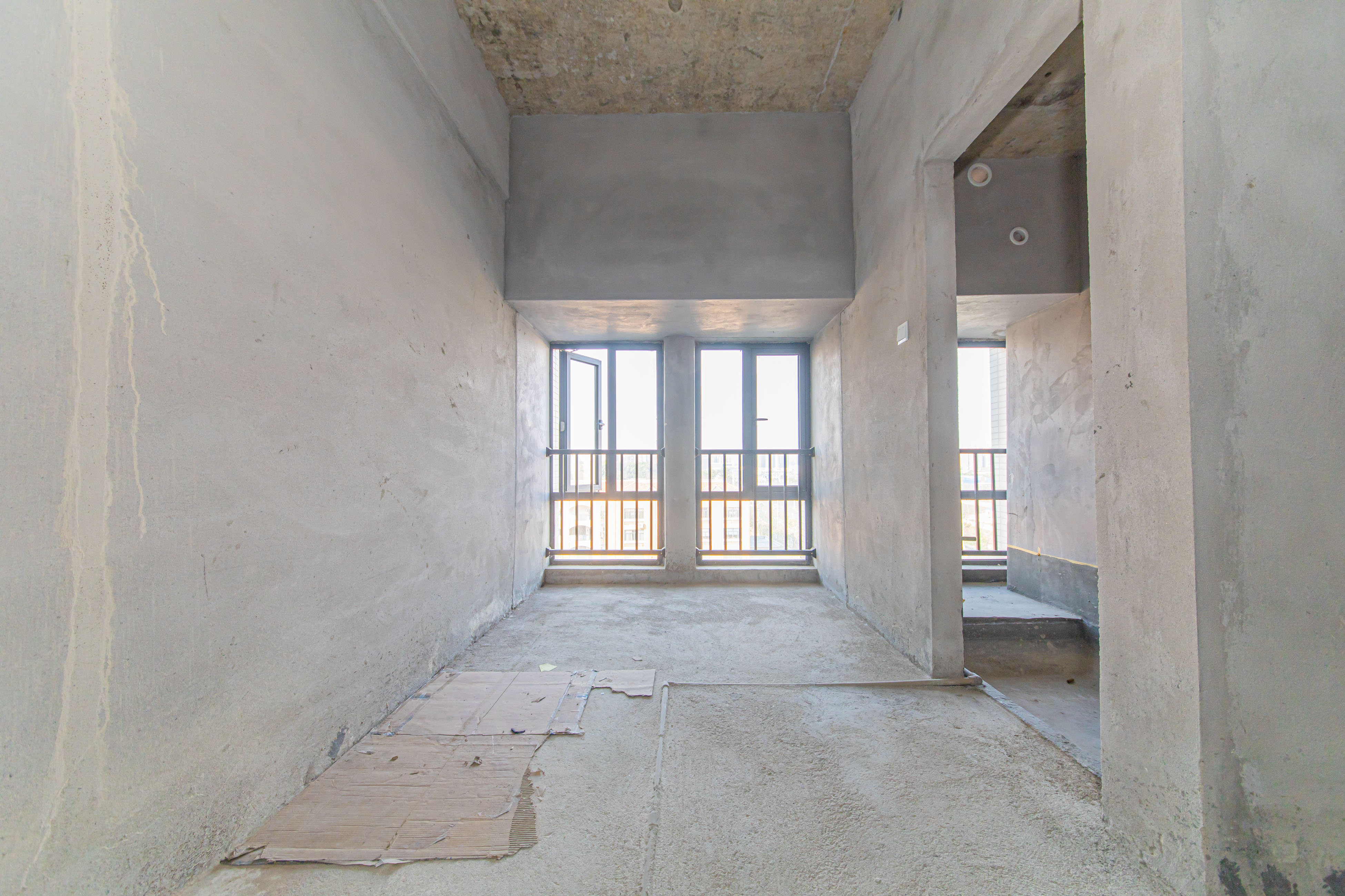 中建芙蓉嘉苑 1室1厅1卫 22.99万 中建芙蓉嘉苑 1室1厅1卫 22.99万阳台