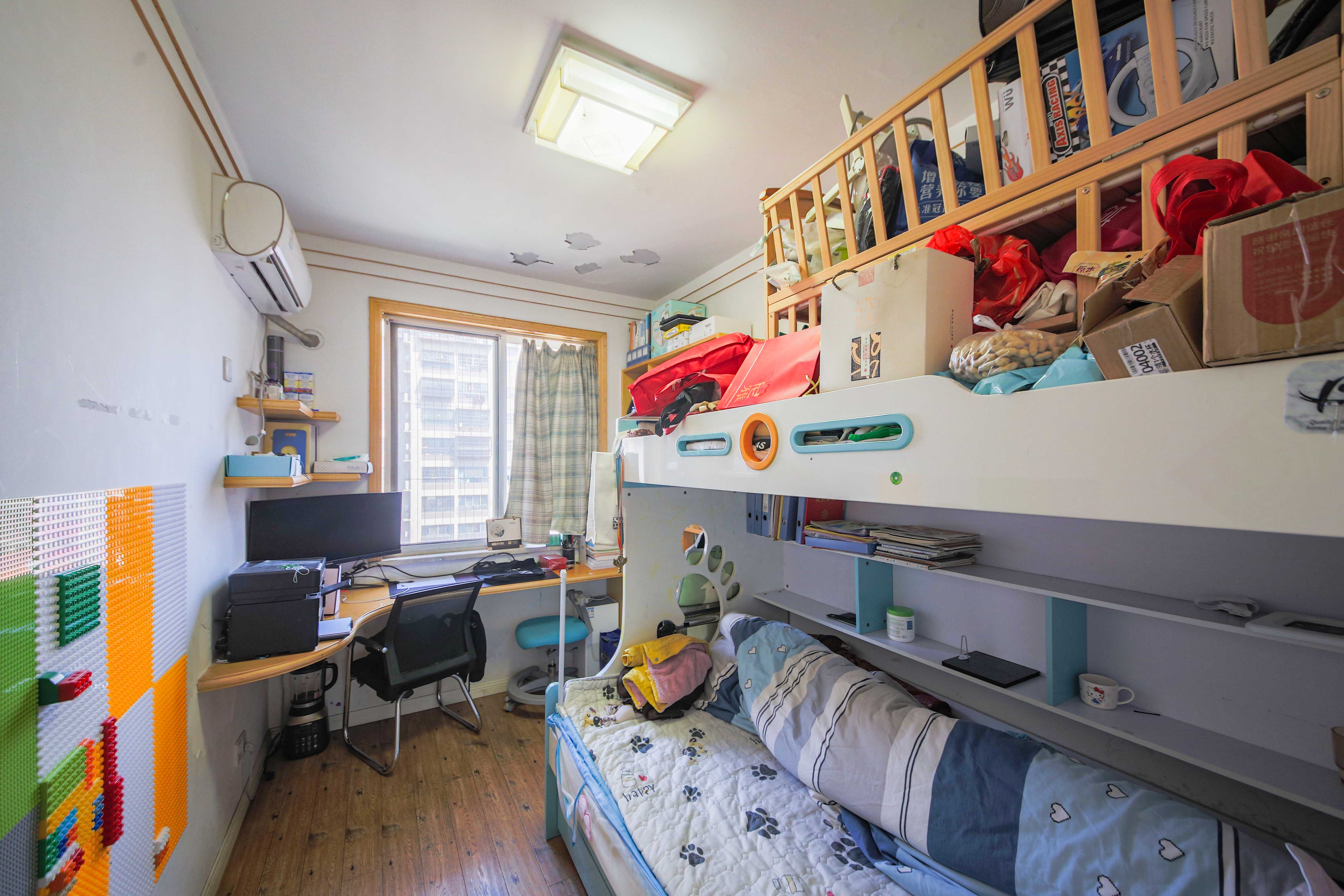 柠檬丽都  3室2厅1卫    89.0万 柠檬丽都  3室2厅1卫    89.0万卧室