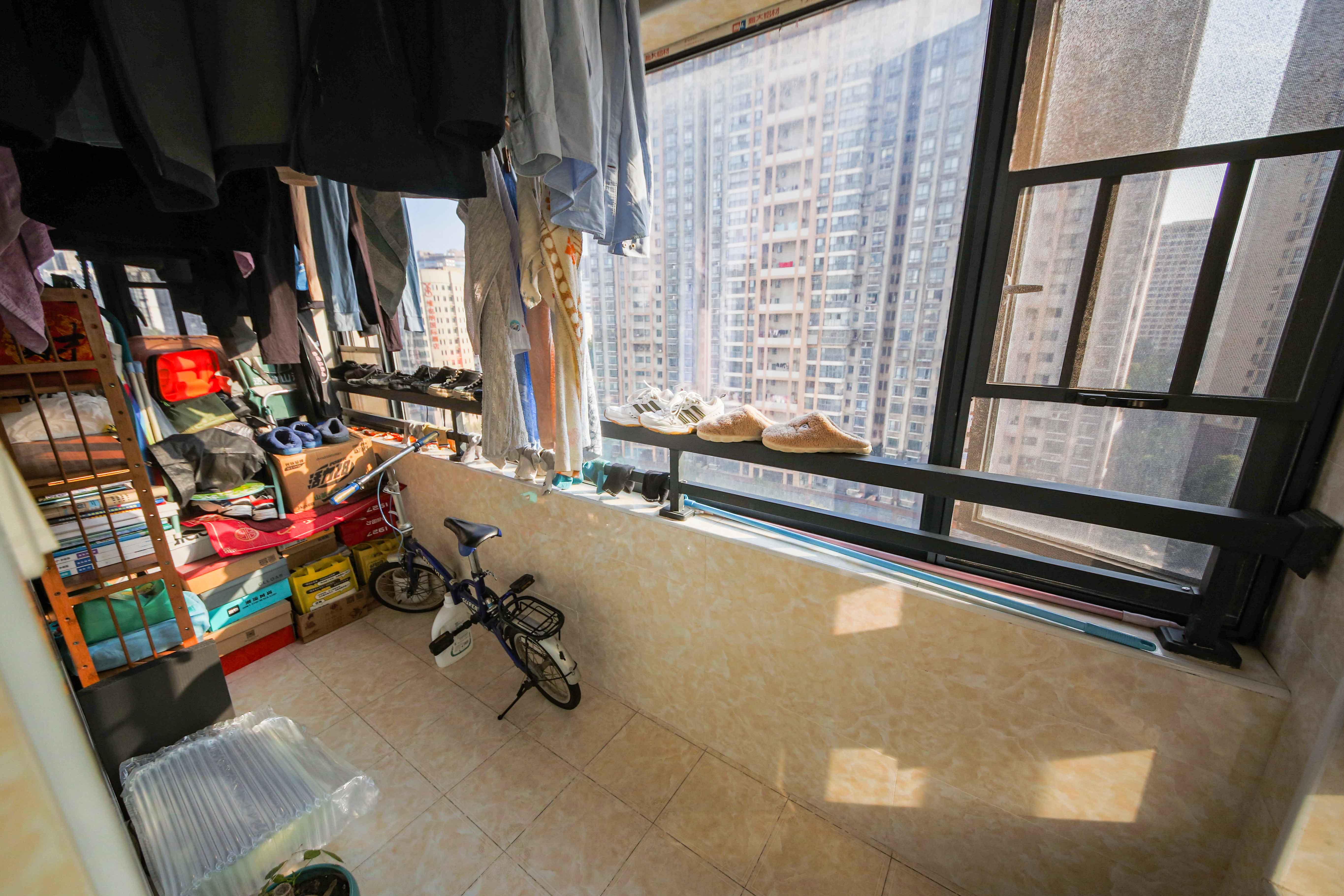 和庄 3室2厅2卫 110.0万 和庄 3室2厅2卫 110.0万阳台