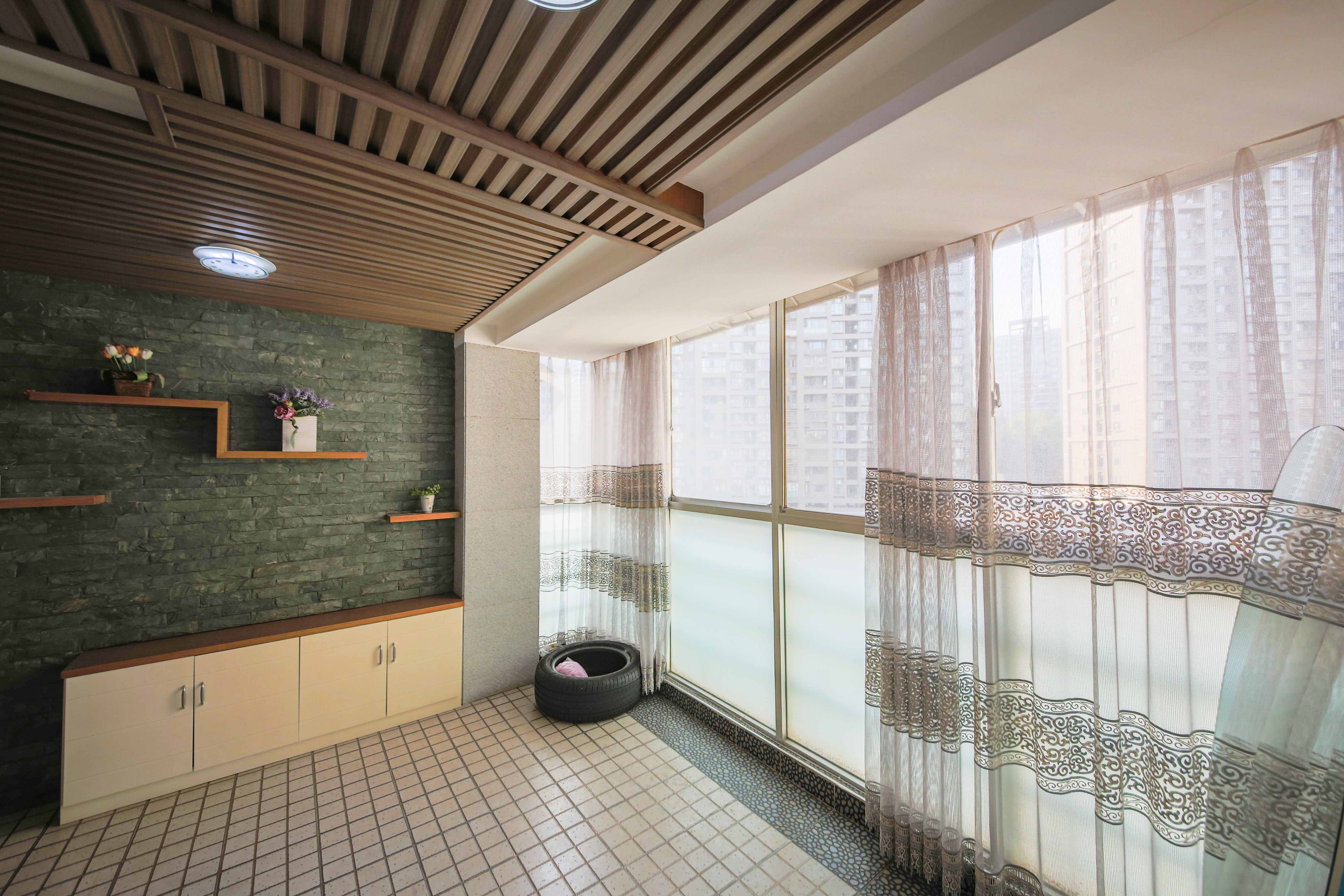 申奥美域 3室2厅2卫 108.0万 申奥美域 3室2厅2卫 108.0万阳台