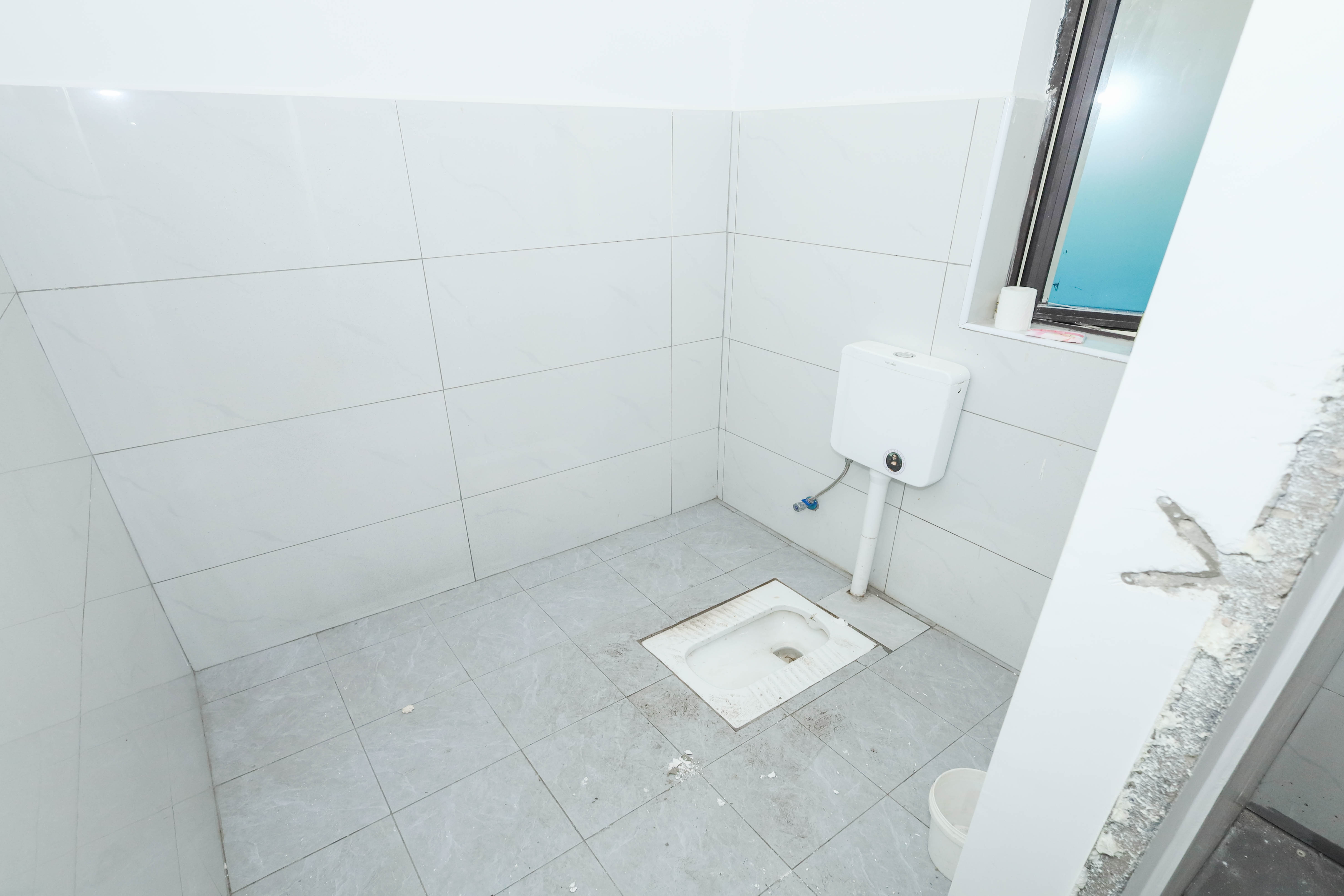 保利麓谷林语G区  5室3厅2卫   477.00万卫生间