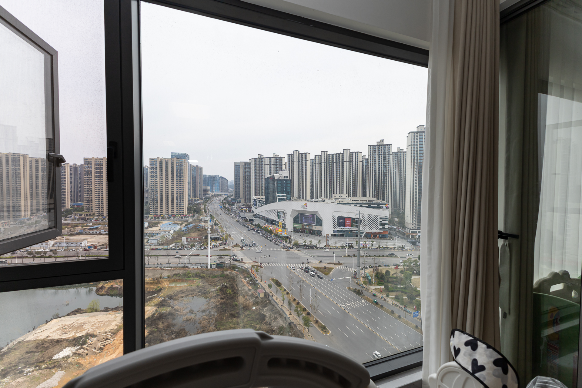 越秀湘江星汇城二期  4室2厅2卫    128.0万 越秀湘江星汇城二期  4室2厅2卫    128.0万其他