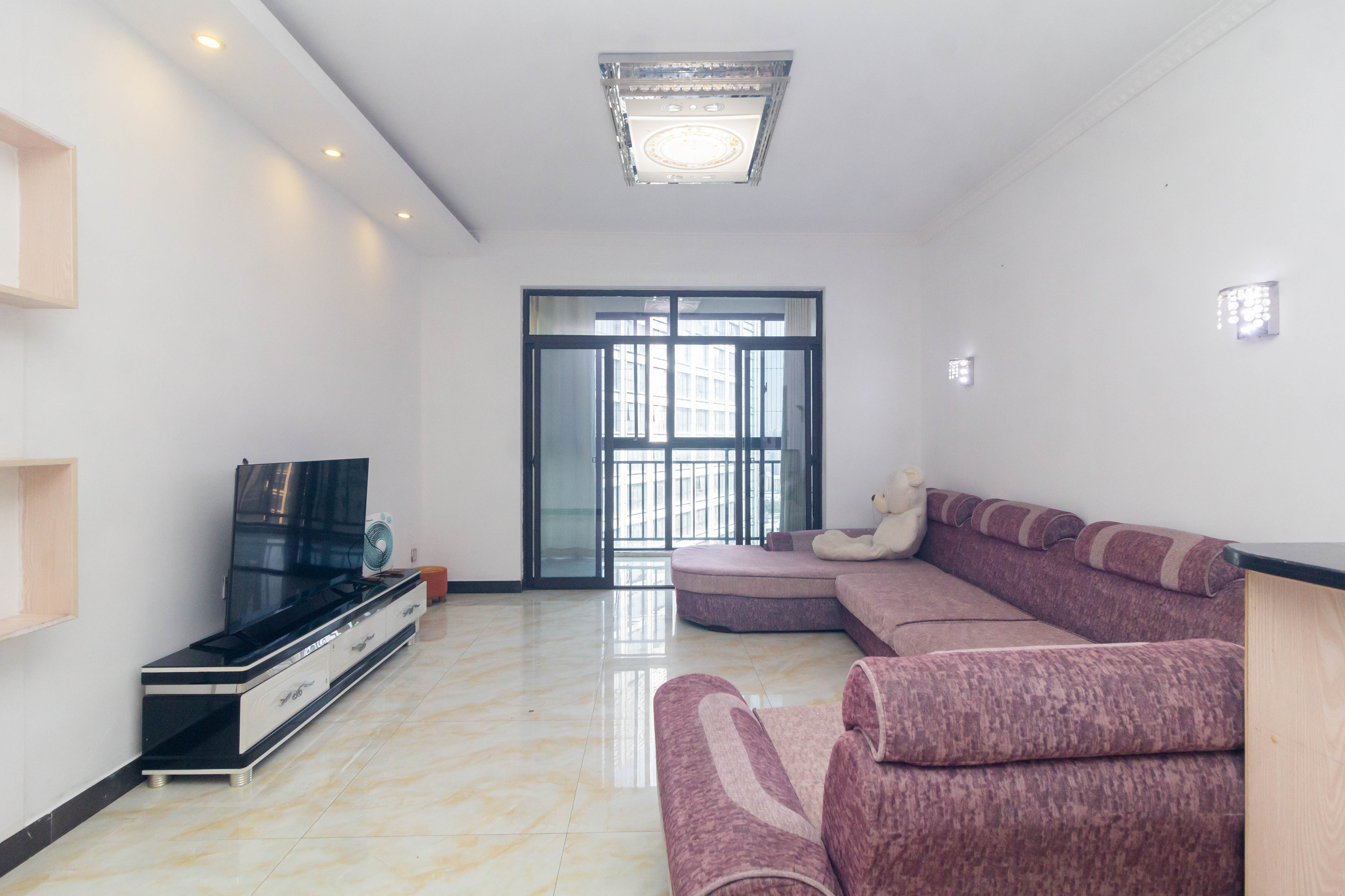 三景华御  2室2厅1卫    60.8万 三景华御  2室2厅1卫    60.8万