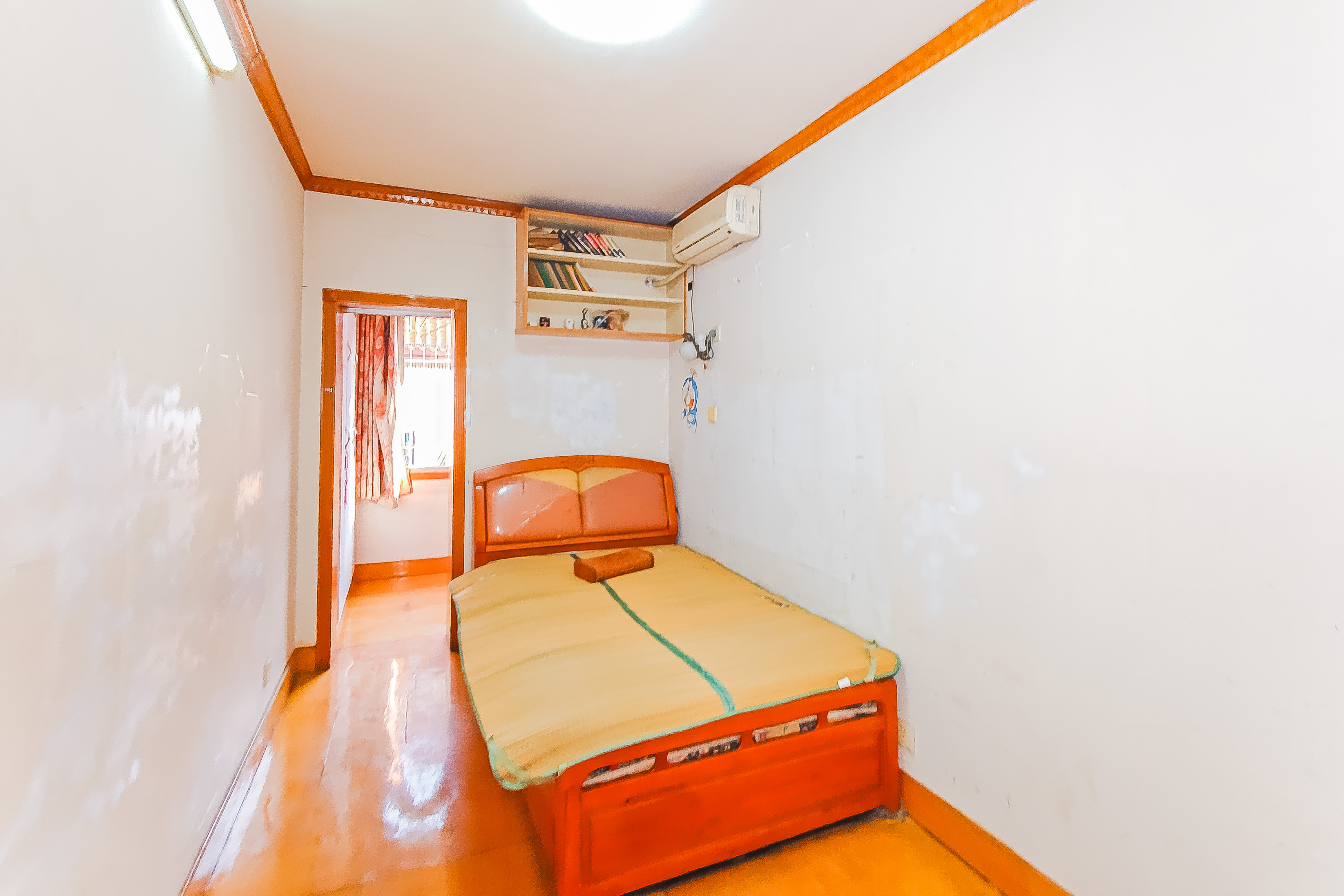 天心友园  4室2厅2卫    110.0万 天心友园  4室2厅2卫    110.0万卧室