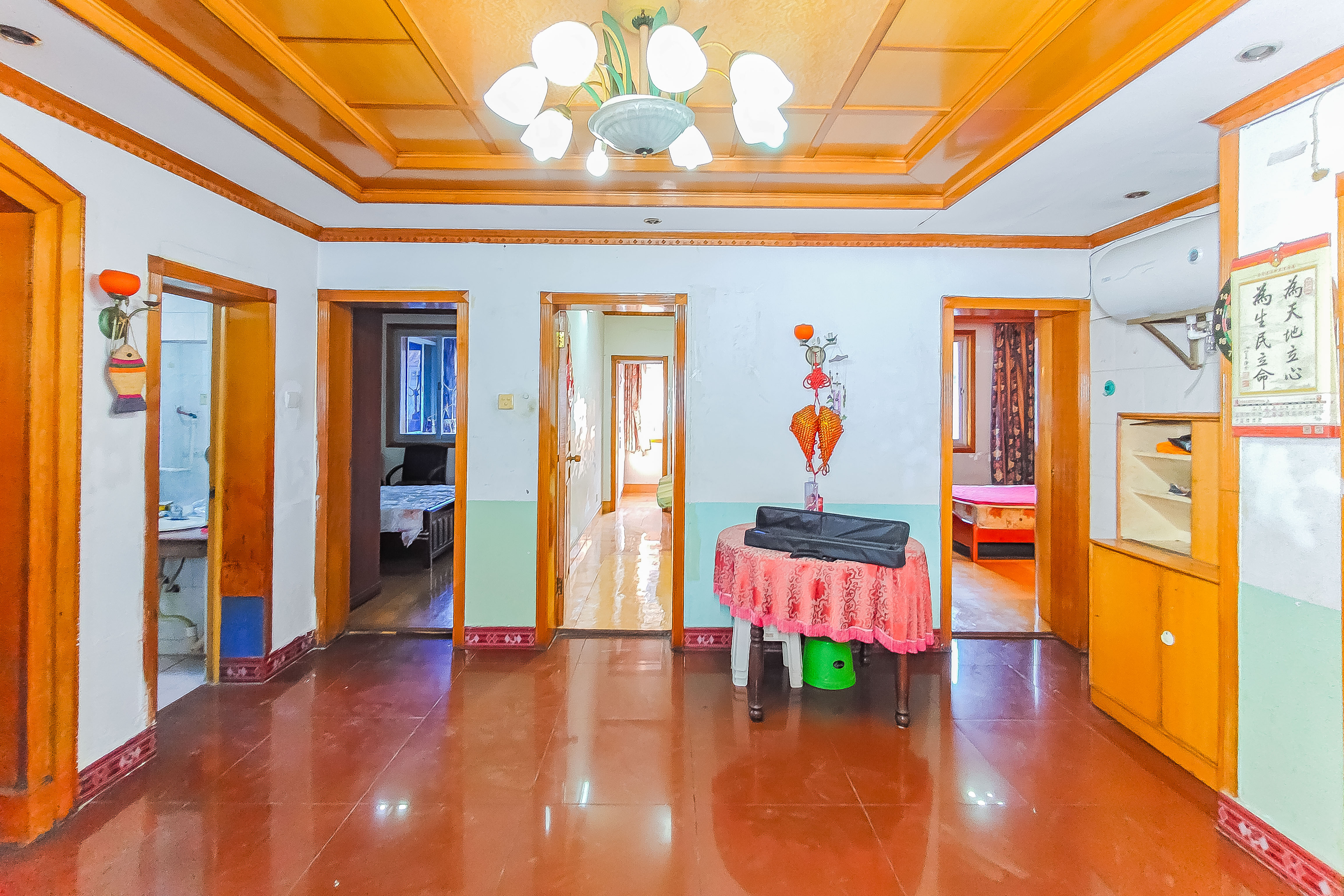 天心友园  4室2厅2卫    110.0万 天心友园  4室2厅2卫    110.0万卧室