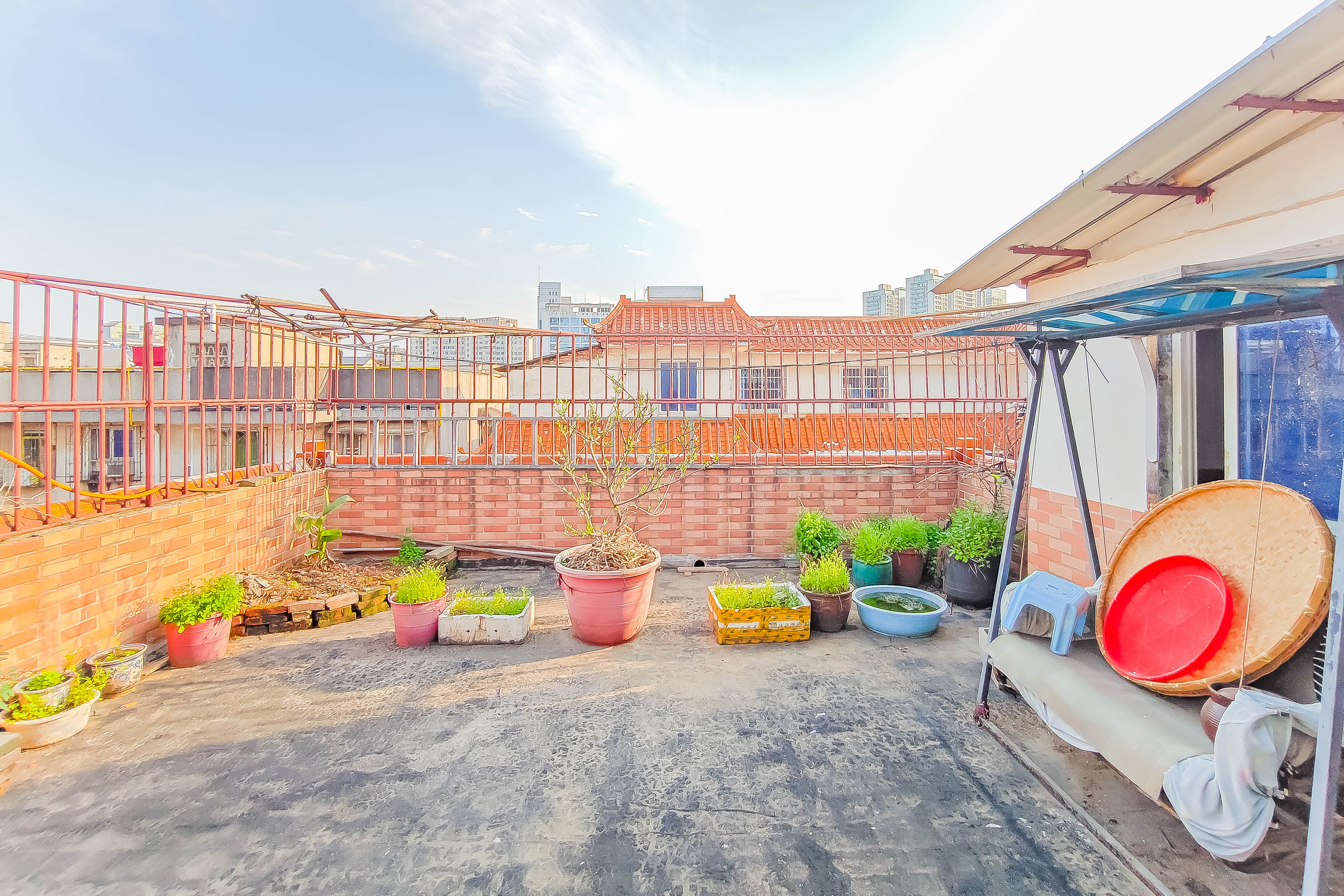 天心友园  4室2厅2卫    110.0万 天心友园  4室2厅2卫    110.0万阳台