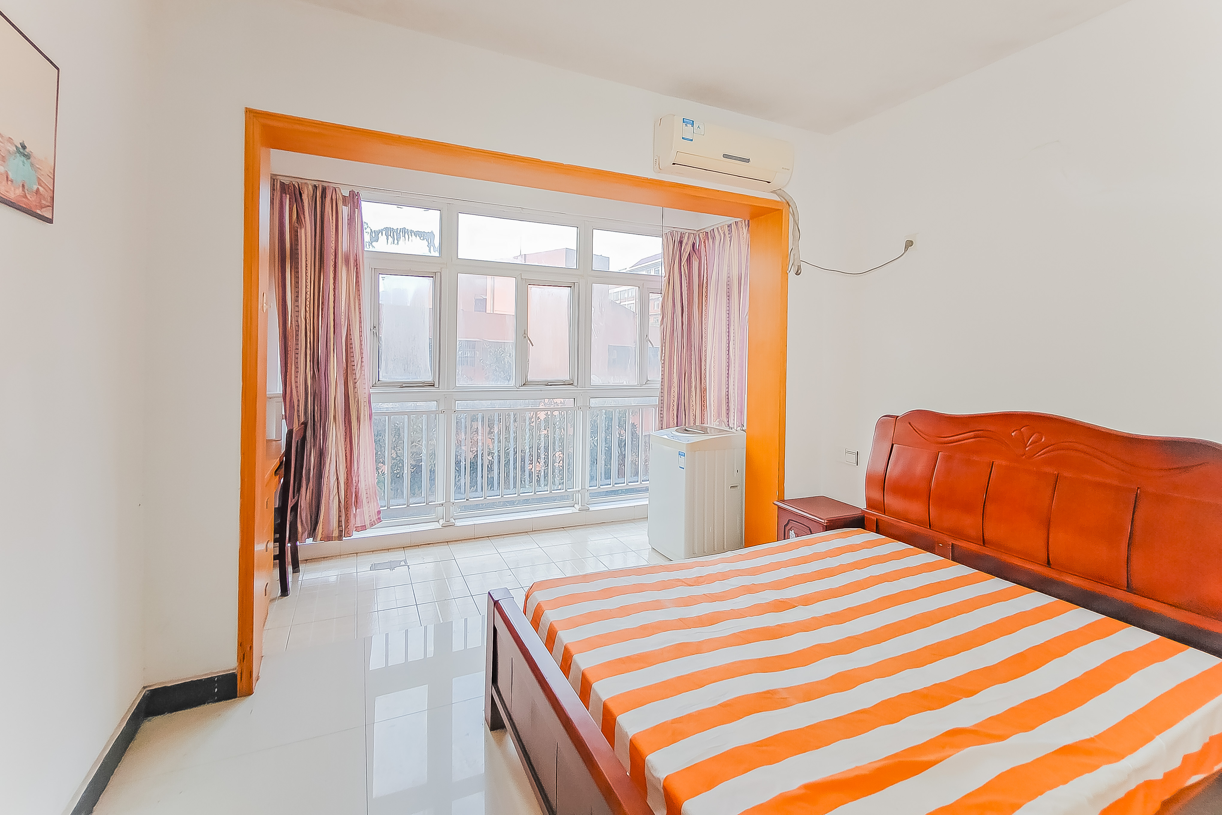 宏泽佳园 1室0厅0卫 69.8万 宏泽佳园 1室0厅0卫 69.8万卧室