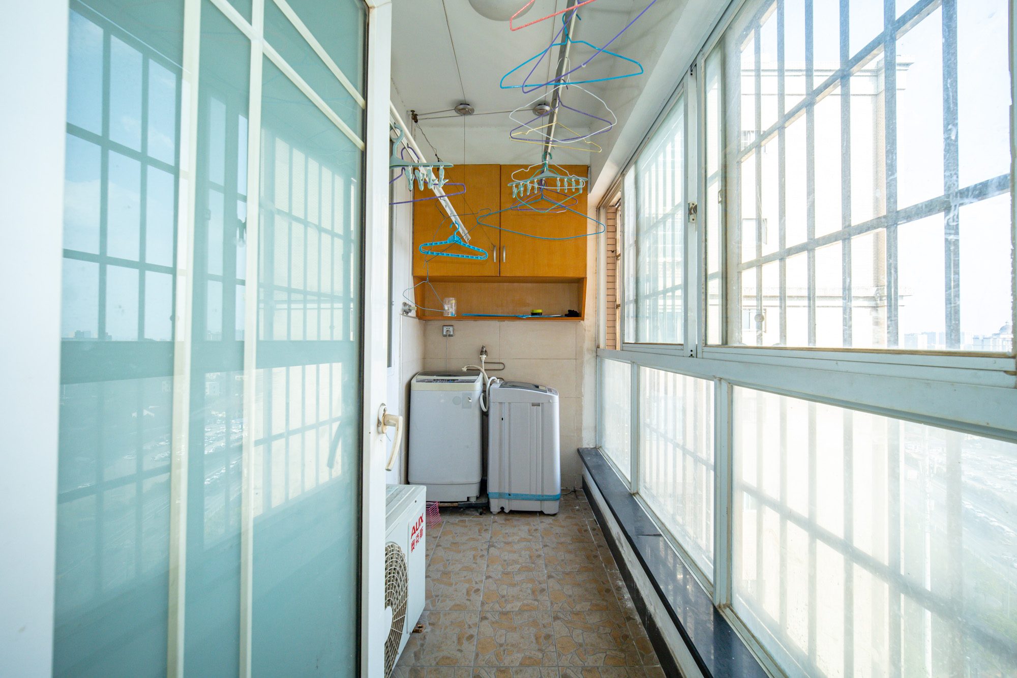 高林金三华邸 3室2厅2卫 58.8万 高林金三华邸 3室2厅2卫 58.8万阳台