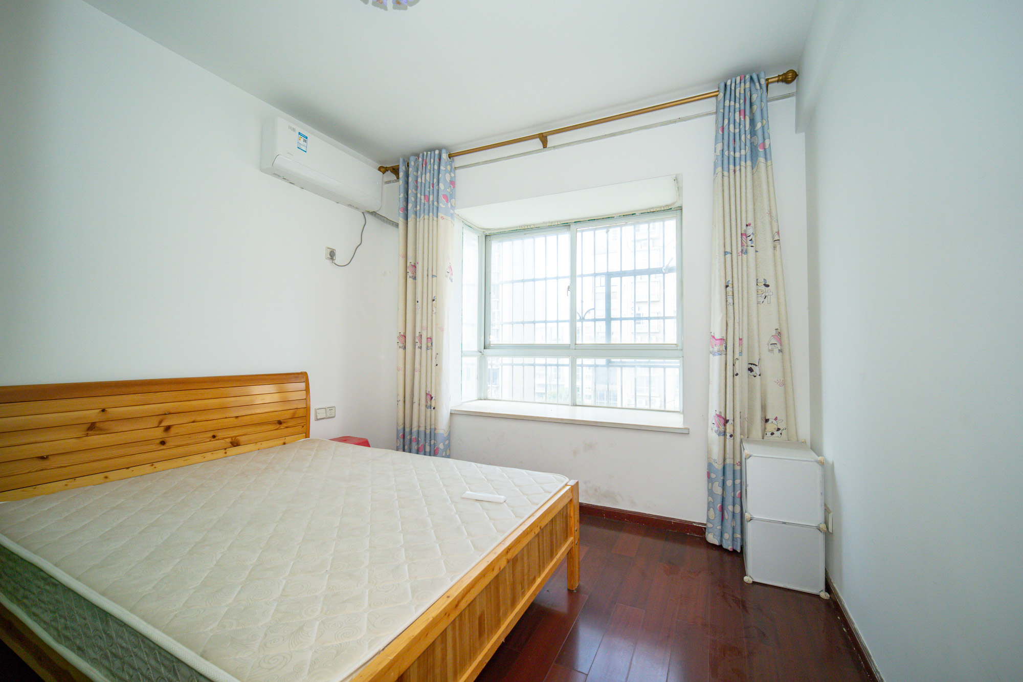 高林金三华邸 4室2厅2卫 79.8万 高林金三华邸 4室2厅2卫 79.8万卧室