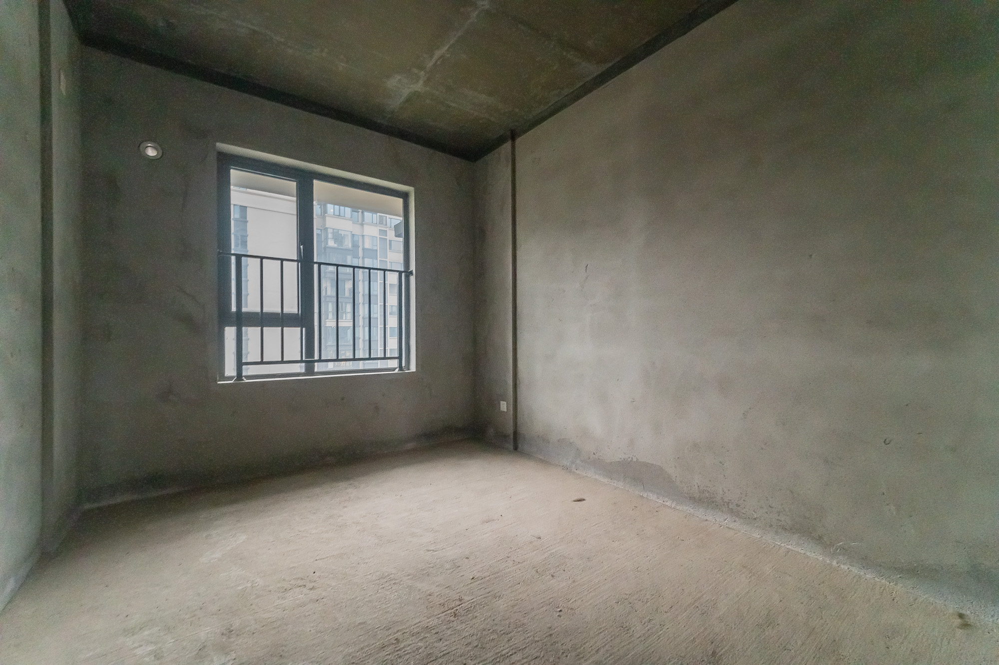 中建悦和城  4室2厅2卫   129.00万其他