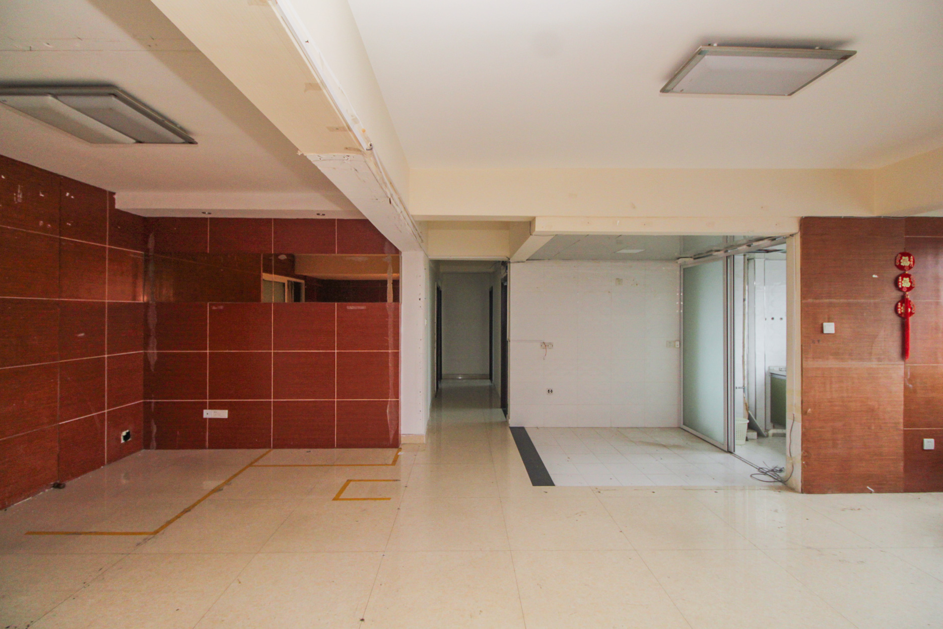 香颂国际  4室2厅2卫    108.0万 香颂国际  4室2厅2卫    108.0万