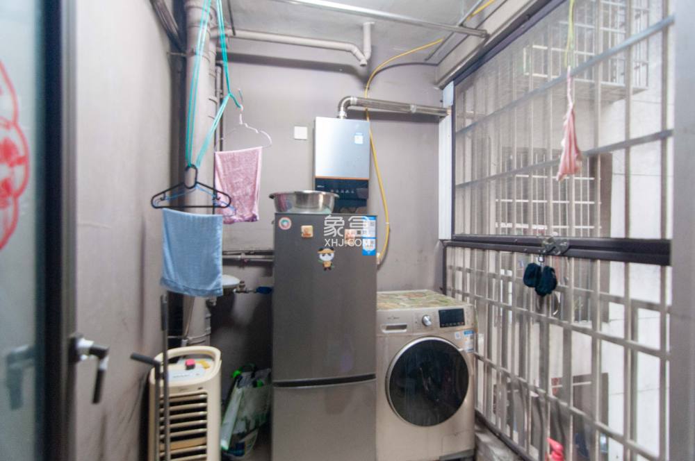 遠大麓園  2室2廳2衛(wèi)   58.00萬
