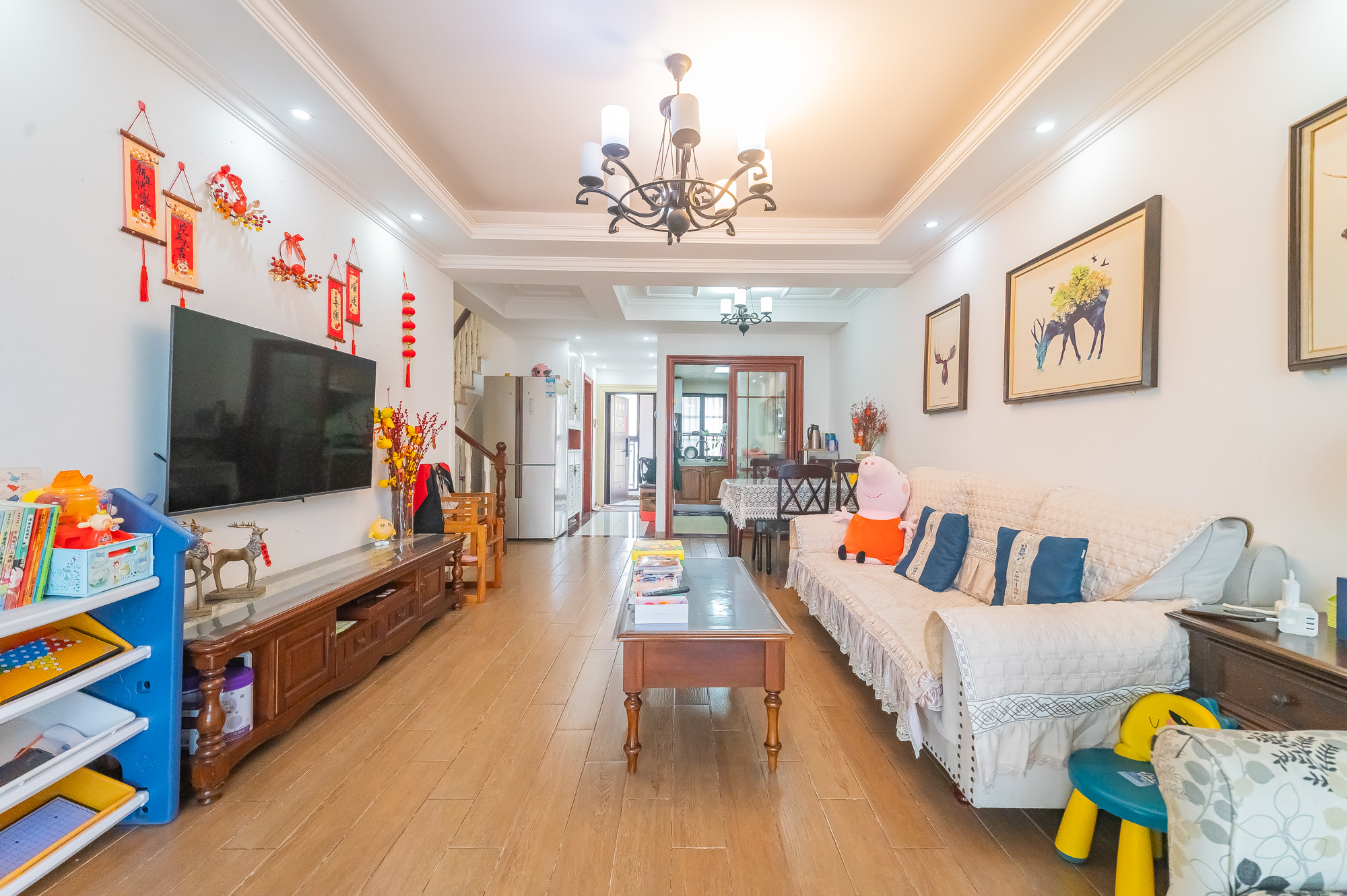 星湖湾一期高层 3室2厅2卫 88.0万 星湖湾一期高层 3室2厅2卫 88.0万客厅