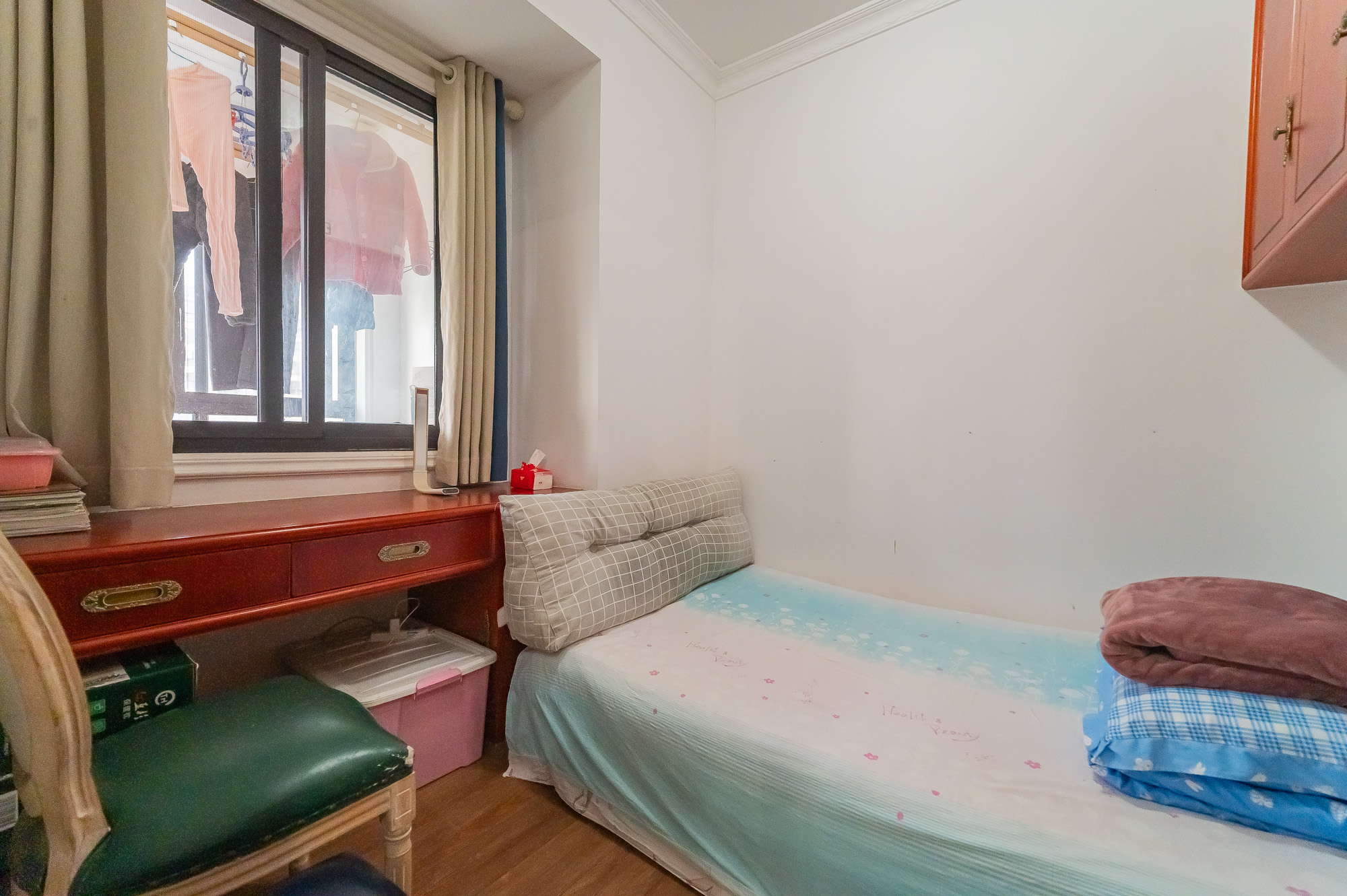 星湖湾一期高层 3室2厅2卫 88.0万 星湖湾一期高层 3室2厅2卫 88.0万卧室