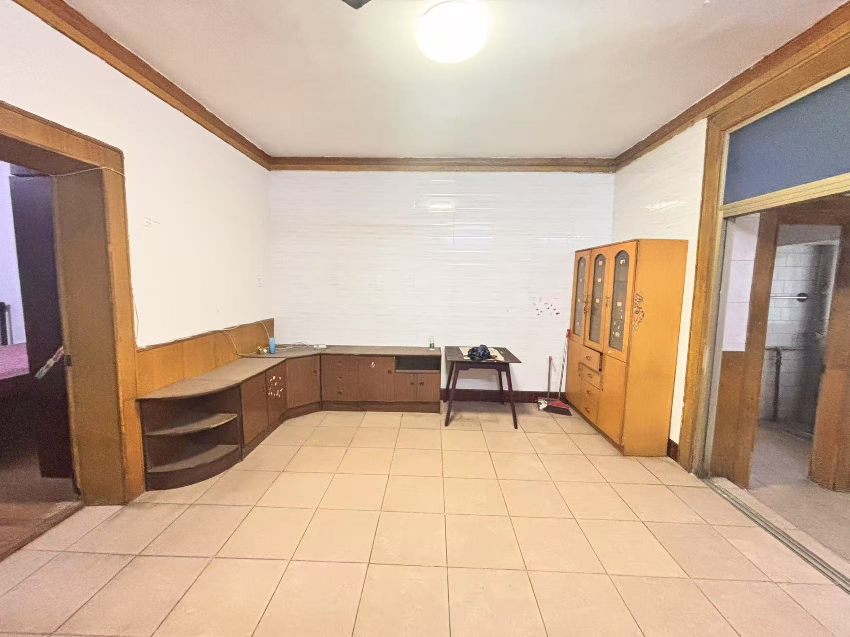 沿港路散盘 2室1厅1卫 18.0万 沿港路散盘 2室1厅1卫 18.0万室内图