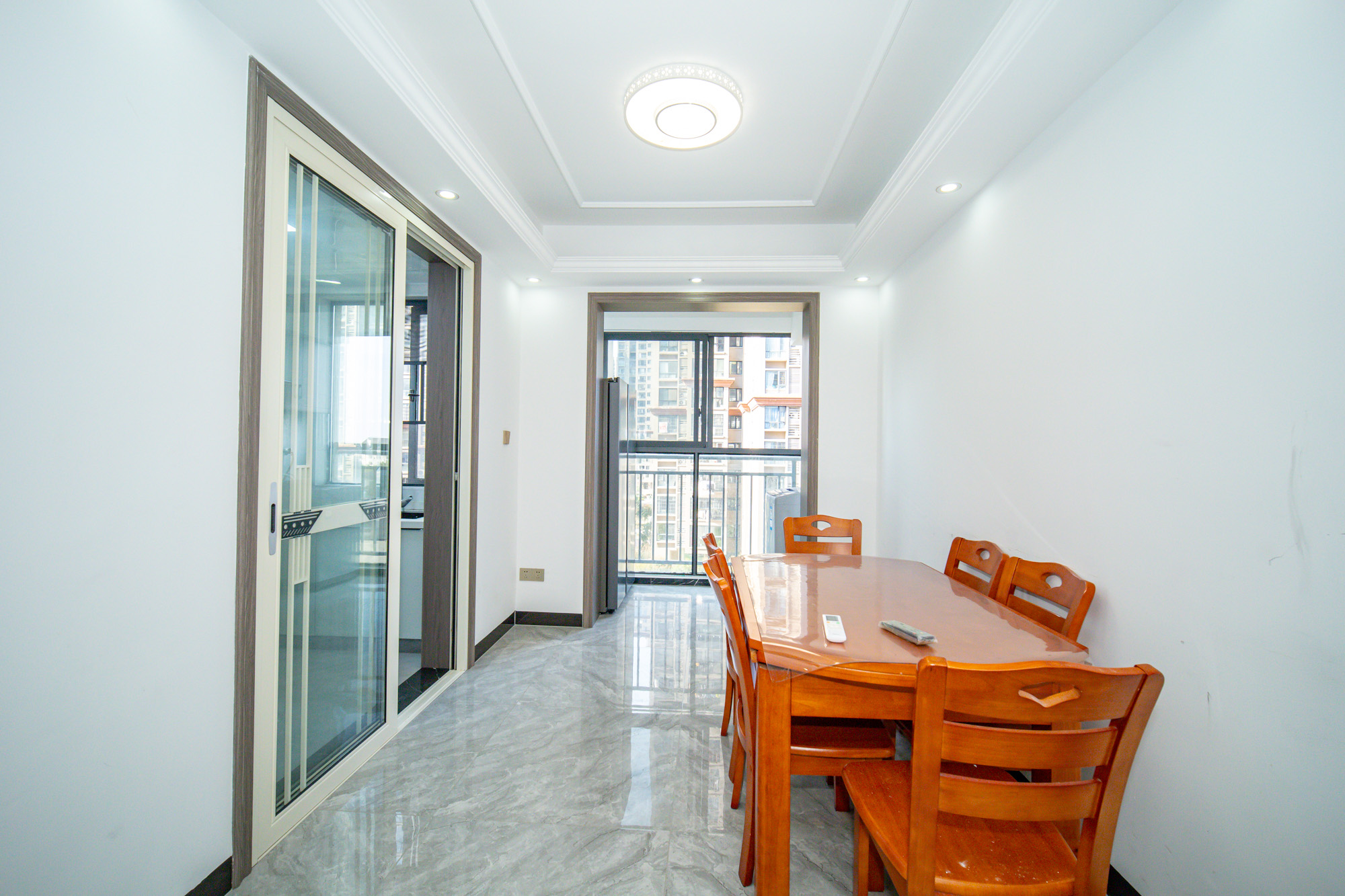 松雅湖壹号 3室2厅2卫 109.8万 松雅湖壹号 3室2厅2卫 109.8万其他