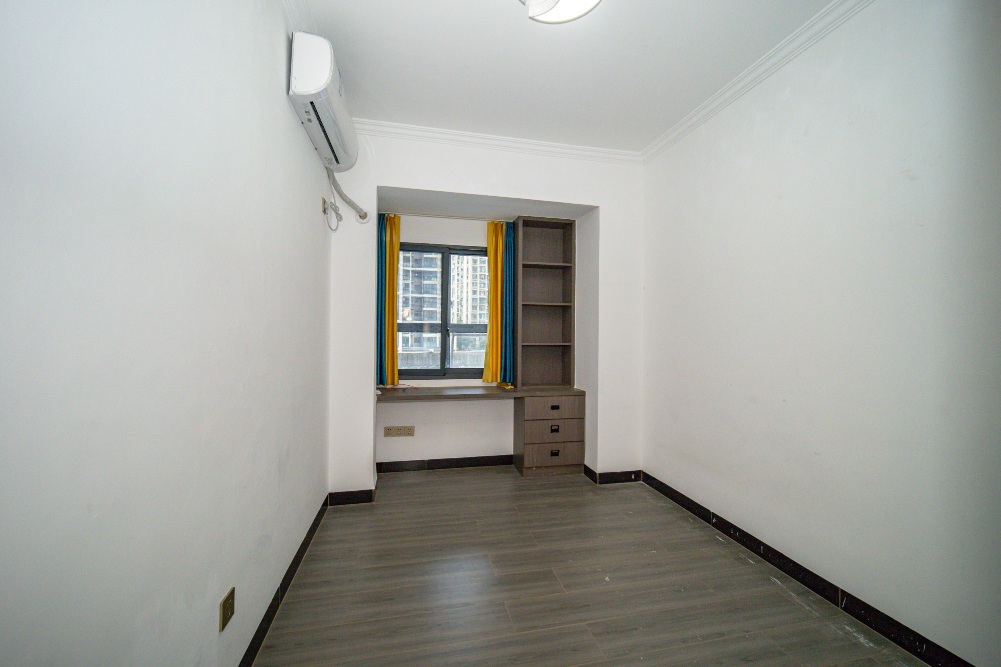 松雅湖壹号 3室2厅2卫 109.8万 松雅湖壹号 3室2厅2卫 109.8万卧室