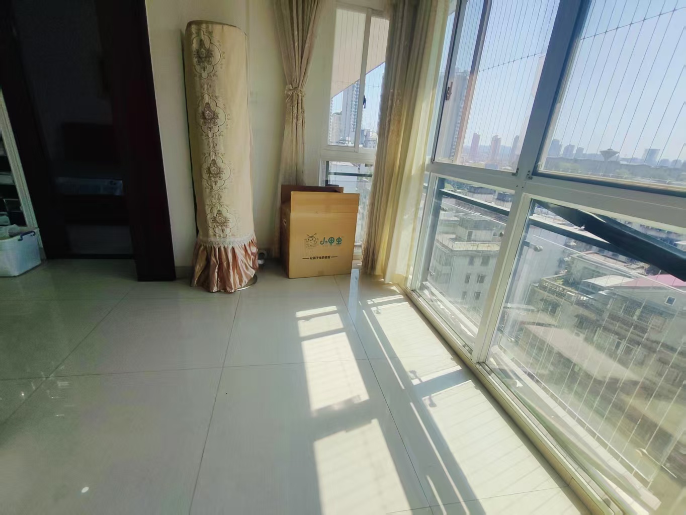 荷塘星城 3室2厅2卫 69.8万 荷塘星城 3室2厅2卫 69.8万室内图