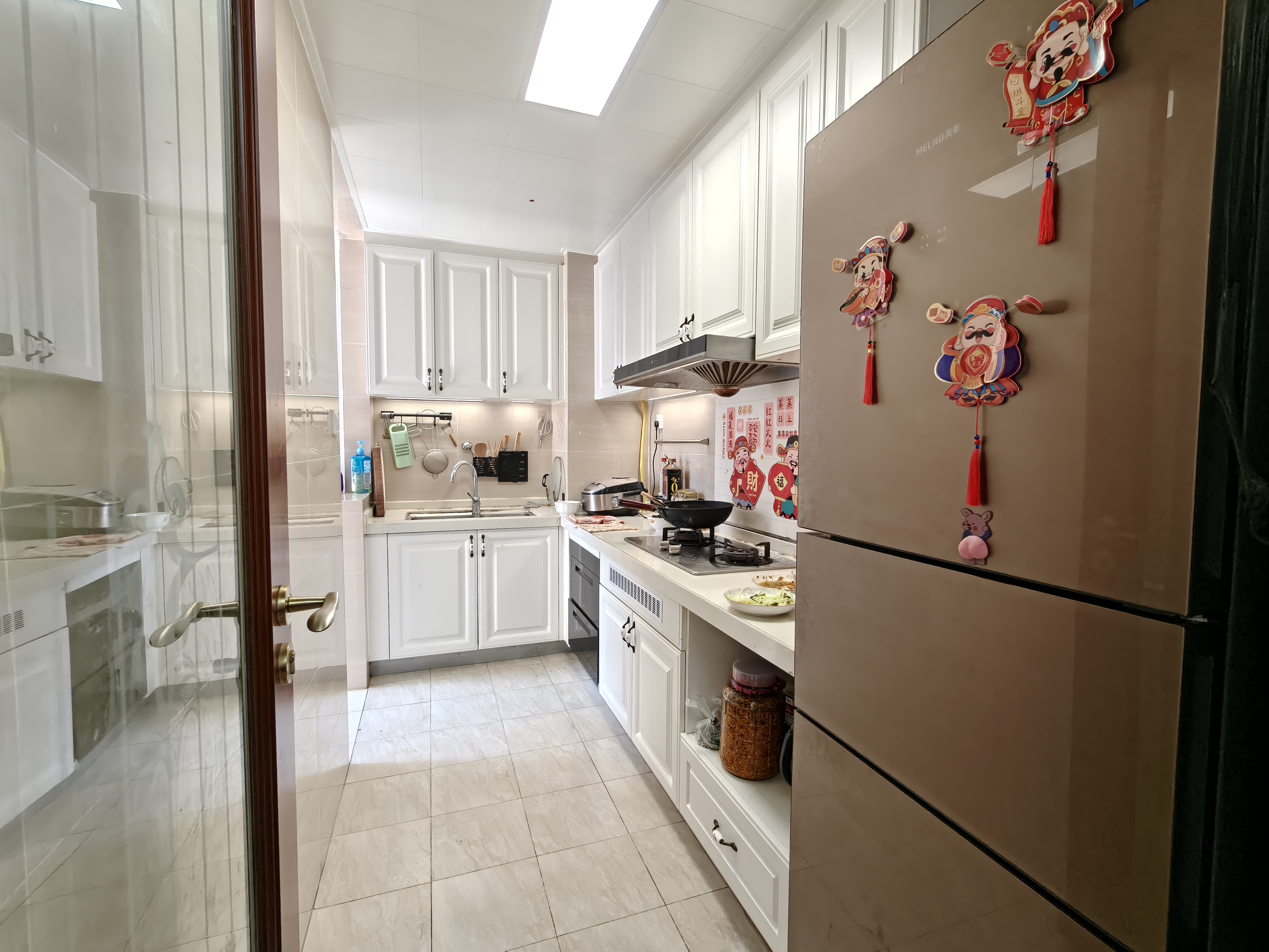 恒大华府  3室2厅1卫    65.0万 恒大华府  3室2厅1卫    65.0万室内图