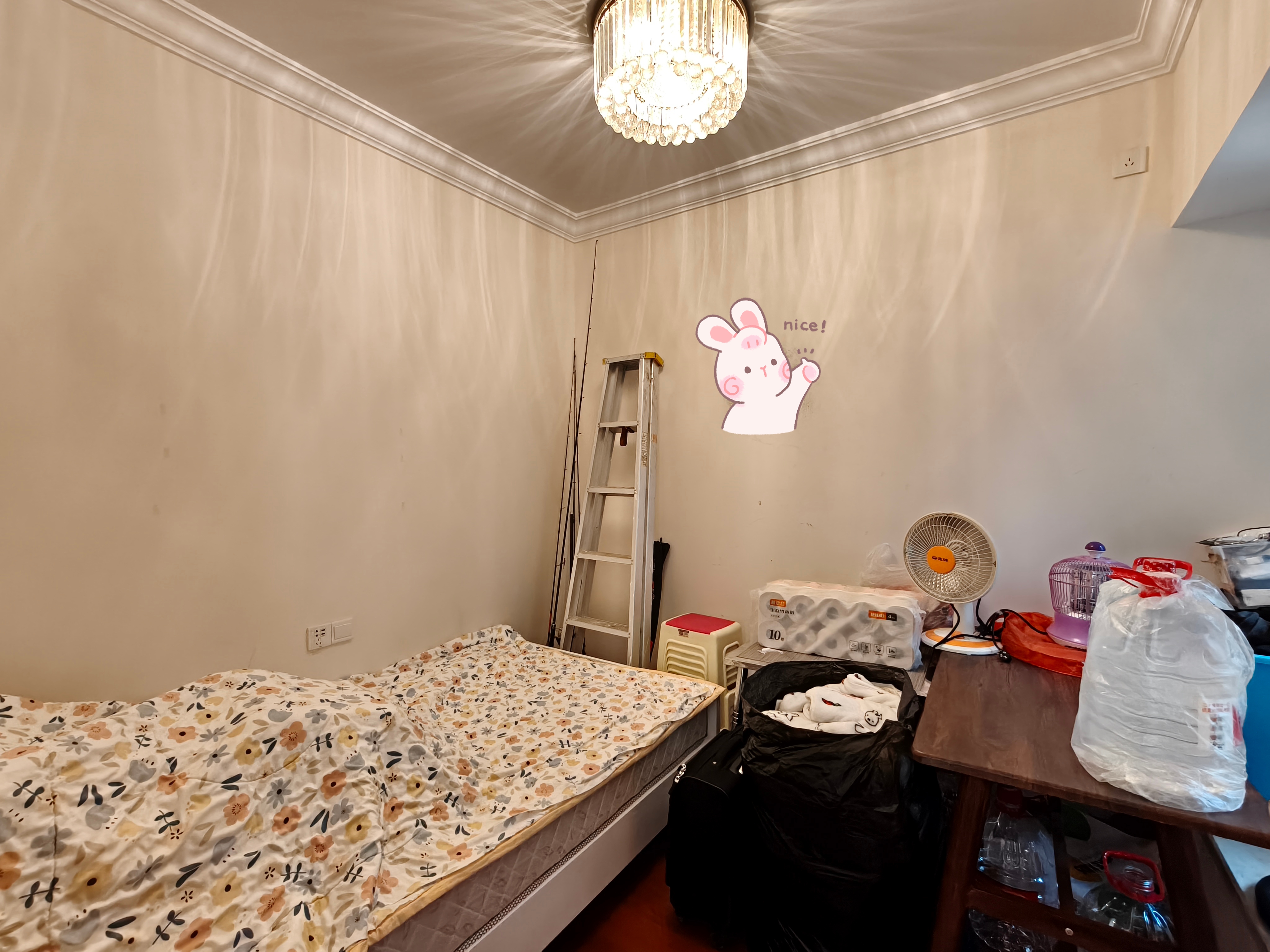 恒大华府  3室2厅1卫    65.0万 恒大华府  3室2厅1卫    65.0万室内图