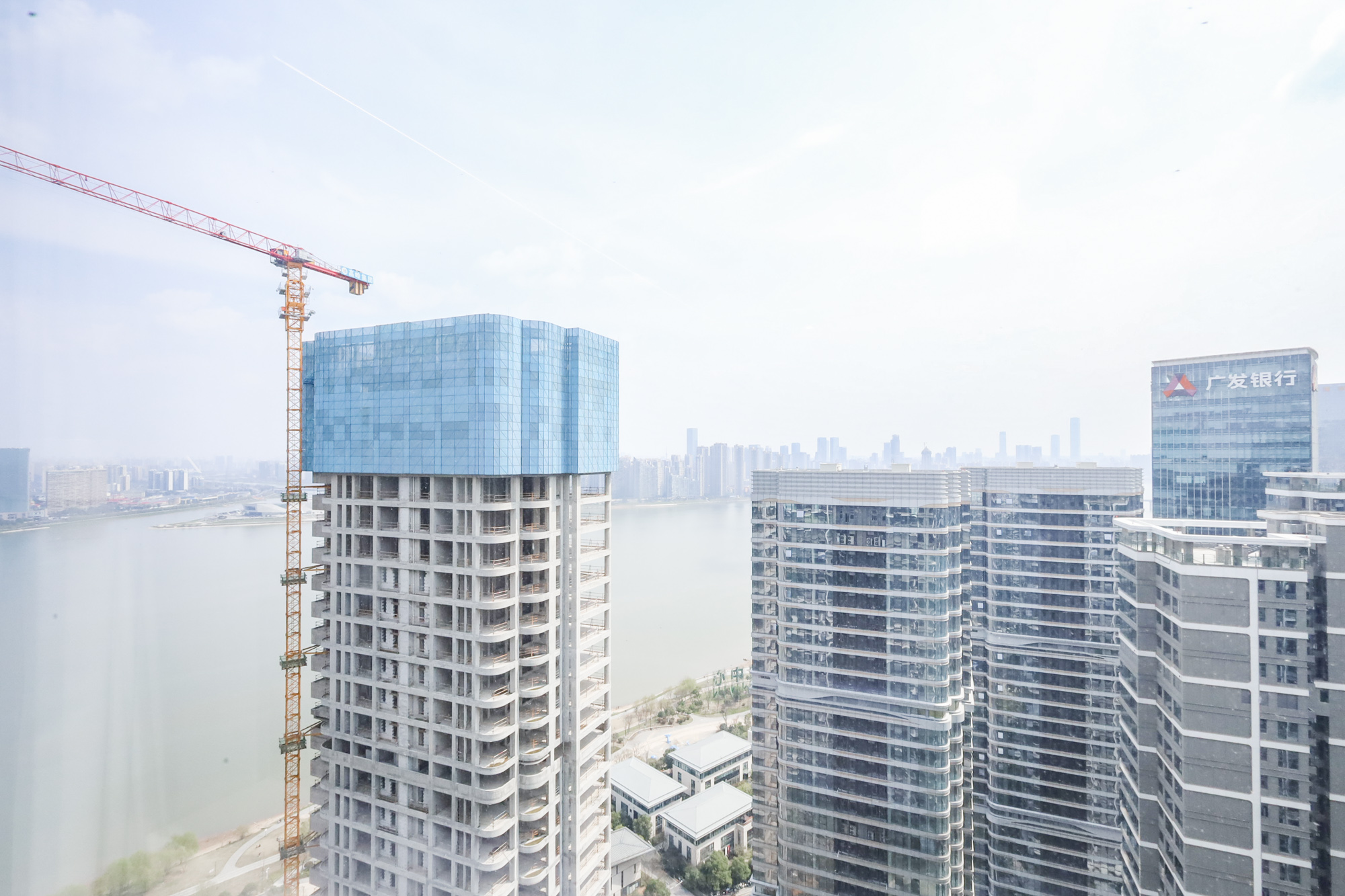 旭辉铂悦湘江  4室2厅3卫   736.00万其他