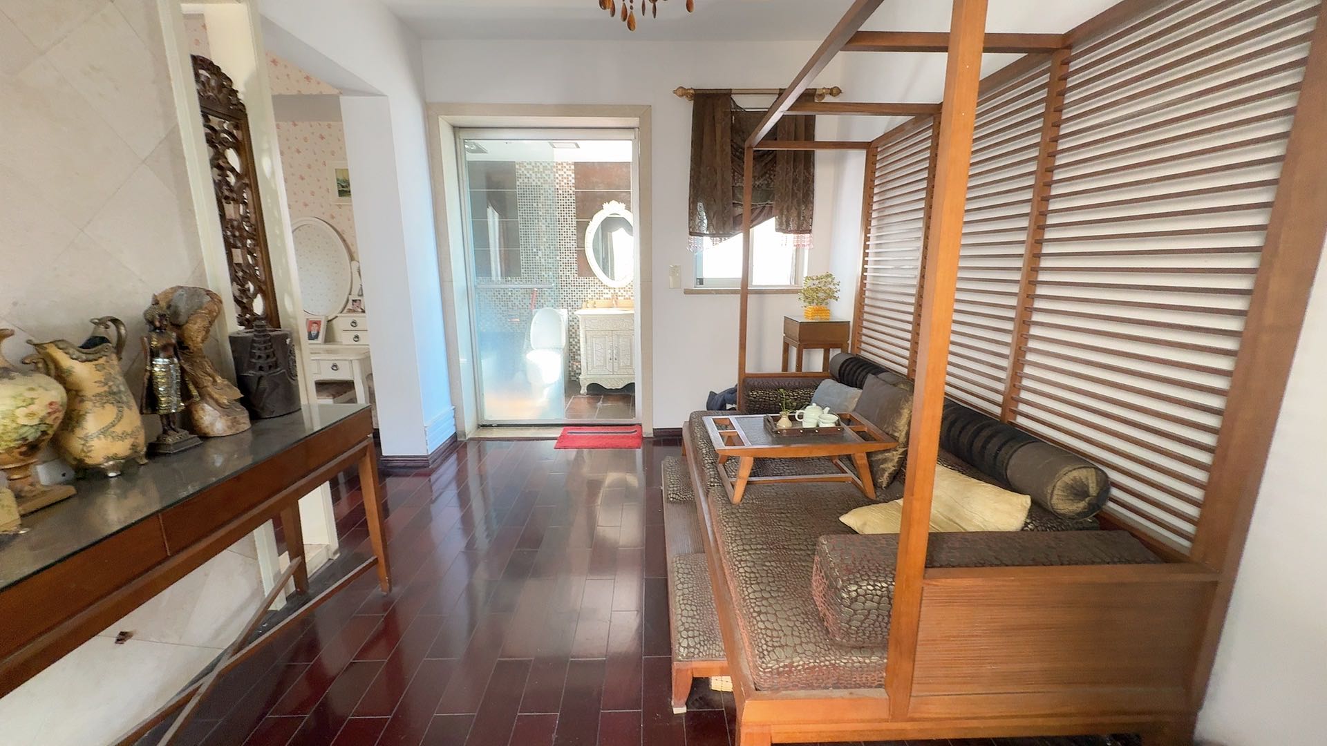 耀华大厦 7室2厅3卫 68.8万 耀华大厦 7室2厅3卫 68.8万室内图