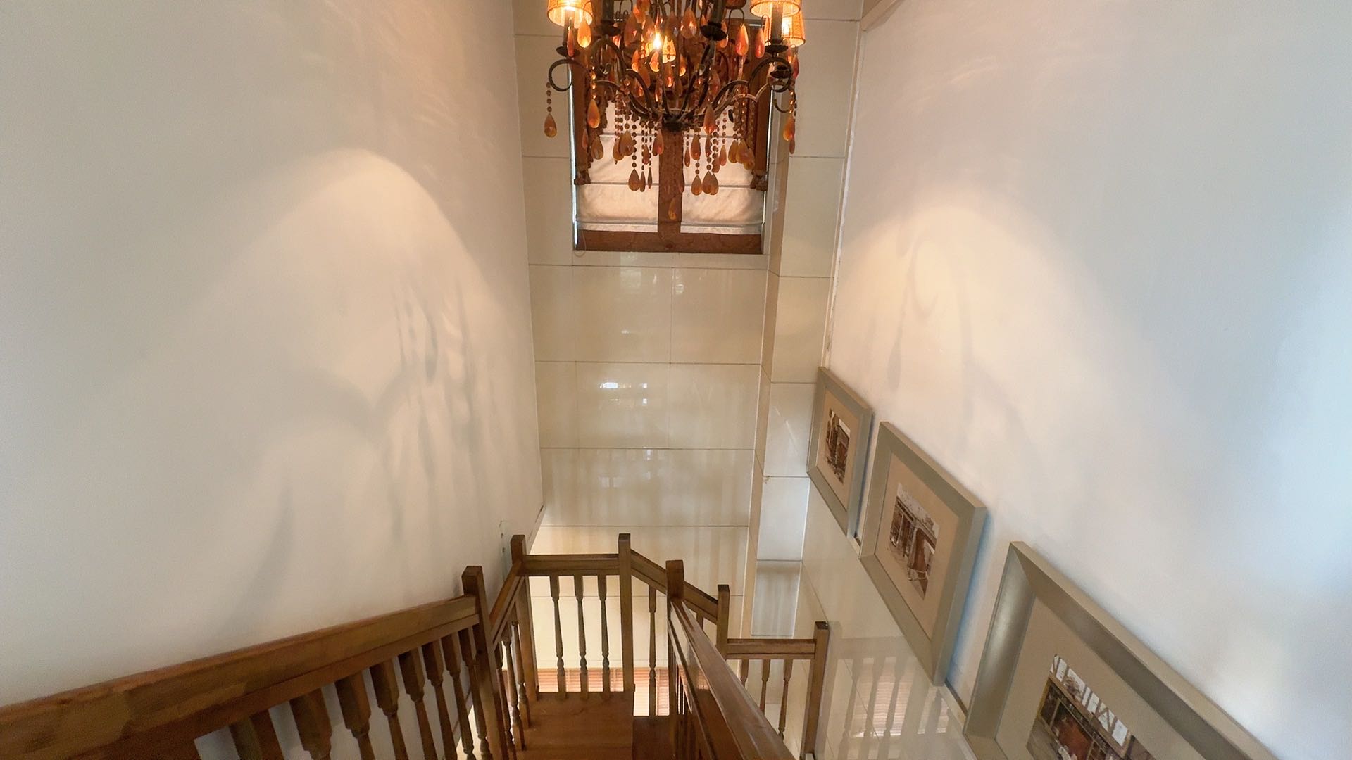 耀华大厦 7室2厅3卫 68.8万 耀华大厦 7室2厅3卫 68.8万室内图