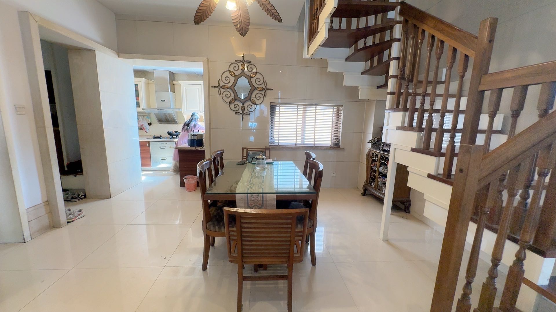 耀华大厦 7室2厅3卫 68.8万 耀华大厦 7室2厅3卫 68.8万室内图