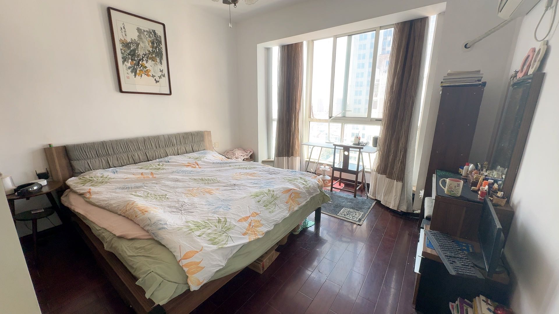 耀华大厦 7室2厅3卫 68.8万 耀华大厦 7室2厅3卫 68.8万室内图