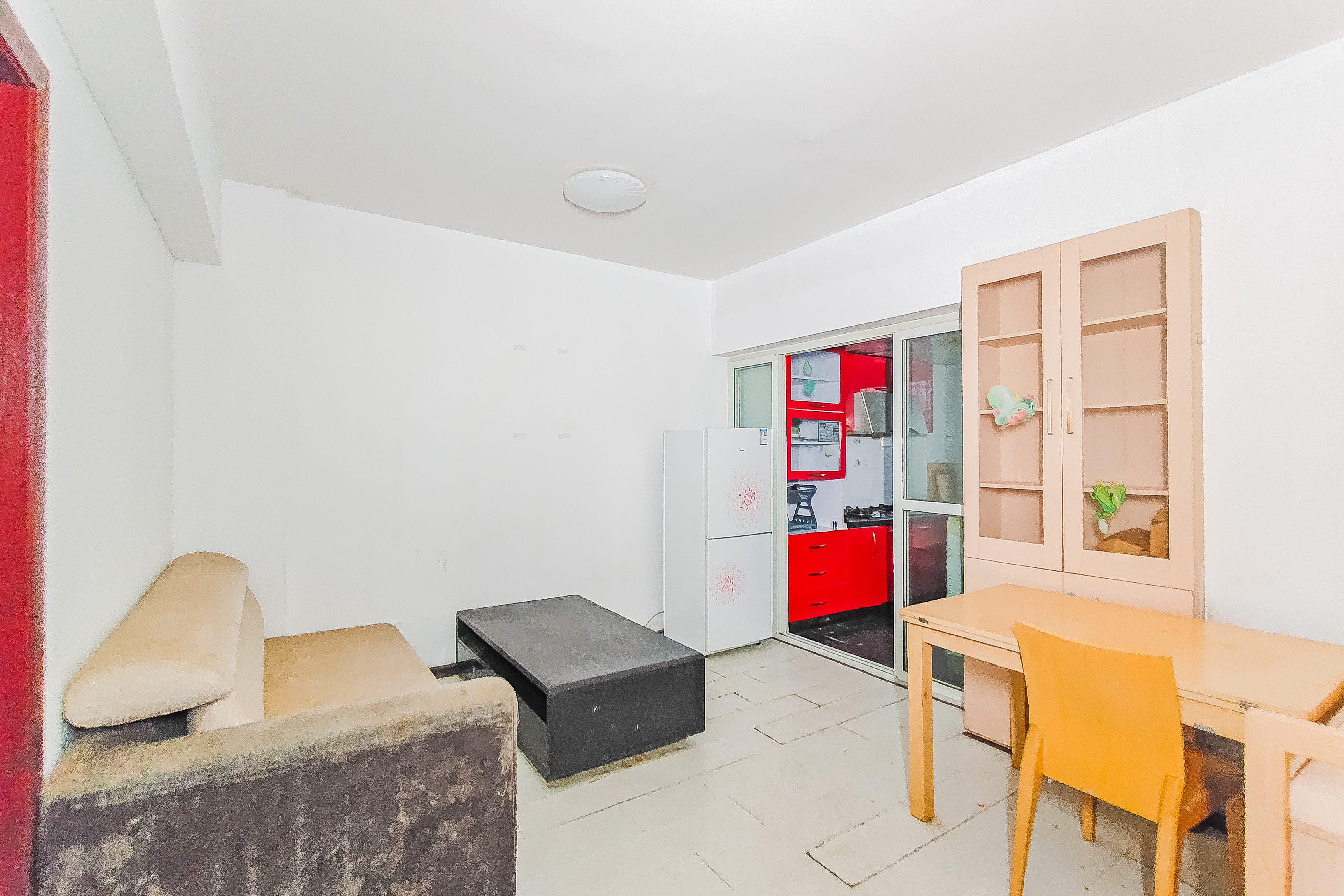 官塘公寓 3室2厅2卫 85.0万 官塘公寓 3室2厅2卫 85.0万客厅