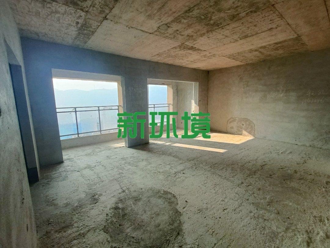 中天鹭鸶湾龙庭二期  4室2厅2卫    112.0万 中天鹭鸶湾龙庭二期  4室2厅2卫    112.0万