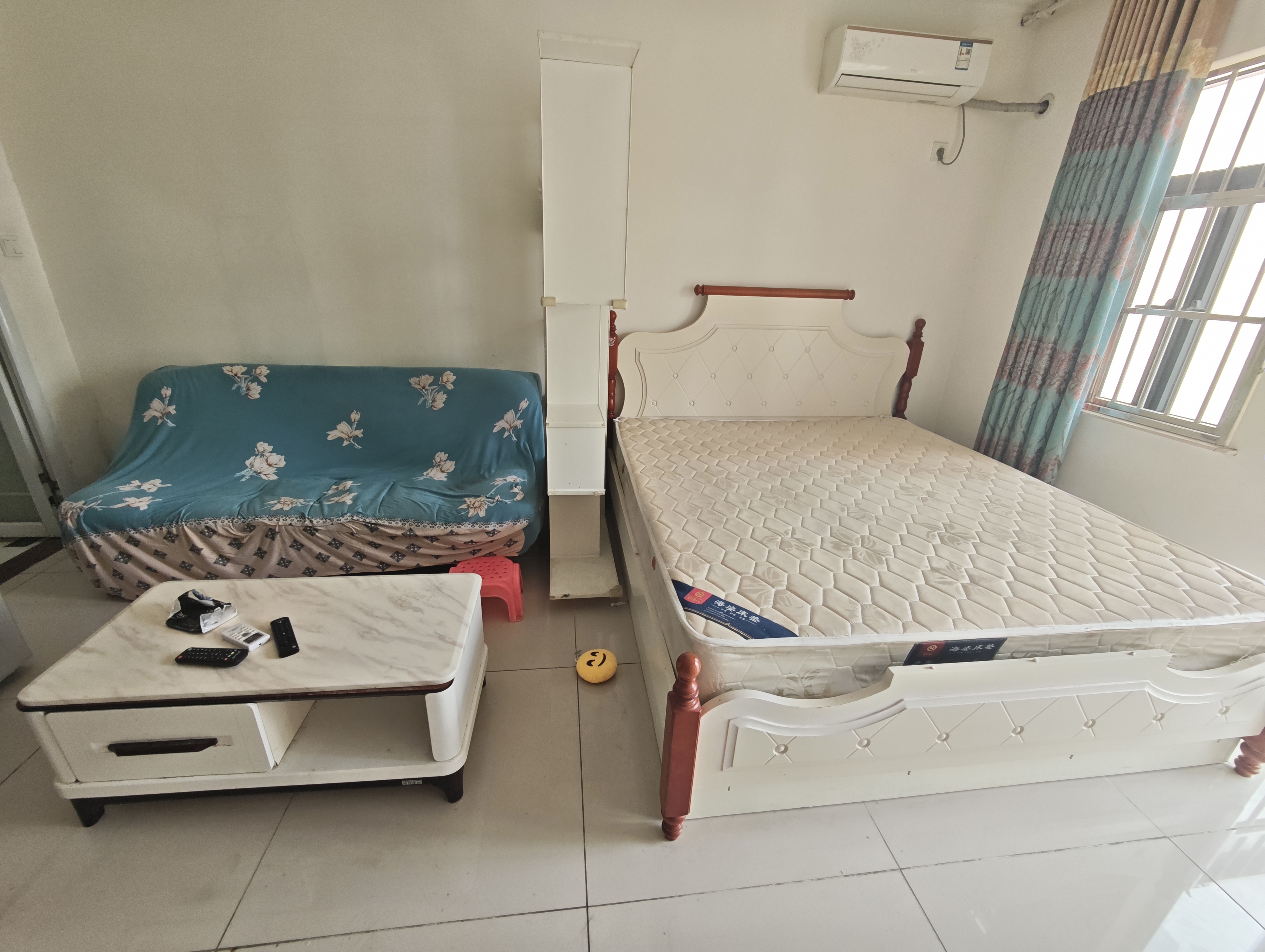 听海南国印象 1室1厅1卫 65.0万 听海南国印象 1室1厅1卫 65.0万客厅