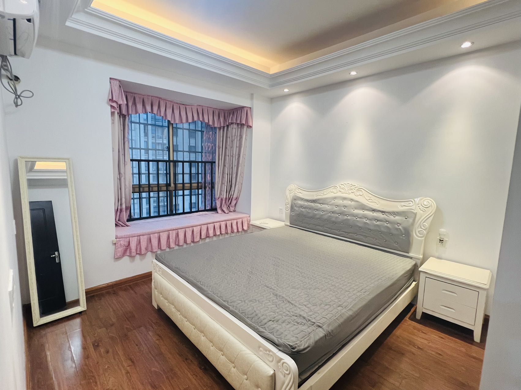 碧桂园 3室2厅1卫 1600.0元/月 碧桂园 3室2厅1卫 1600.0元/月室内图