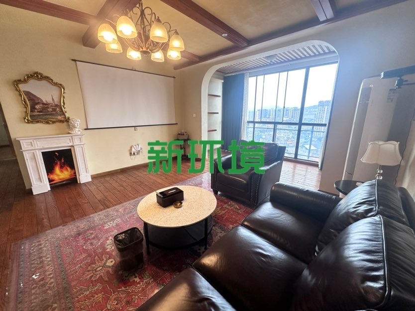 鼎泰逸景园 3室2厅2卫 2200.0元/月 鼎泰逸景园 3室2厅2卫 2200.0元/月室内图