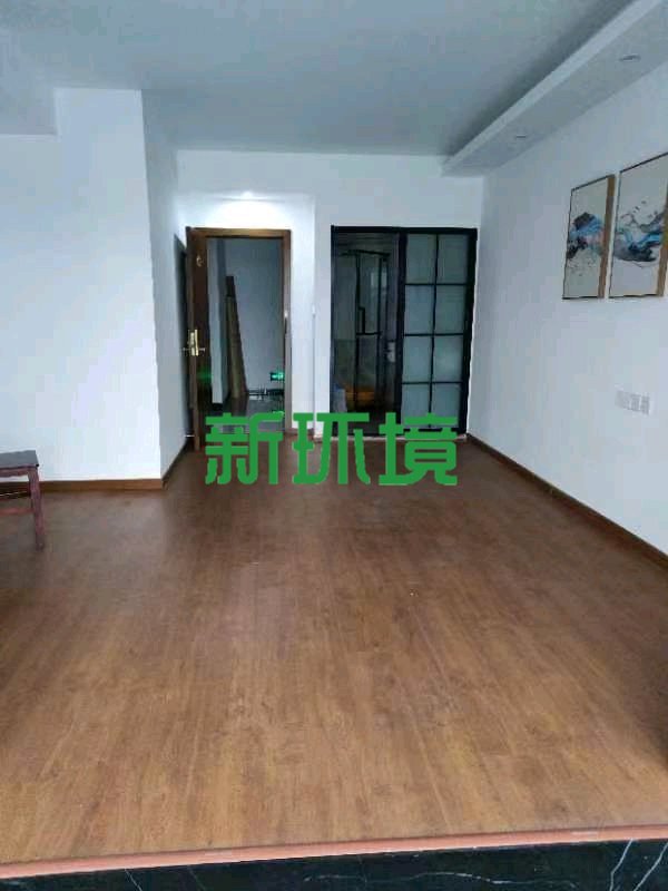 南门口安置小区一期 3室2厅2卫 2200.0元/月 南门口安置小区一期 3室2厅2卫 2200.0元/月室内图