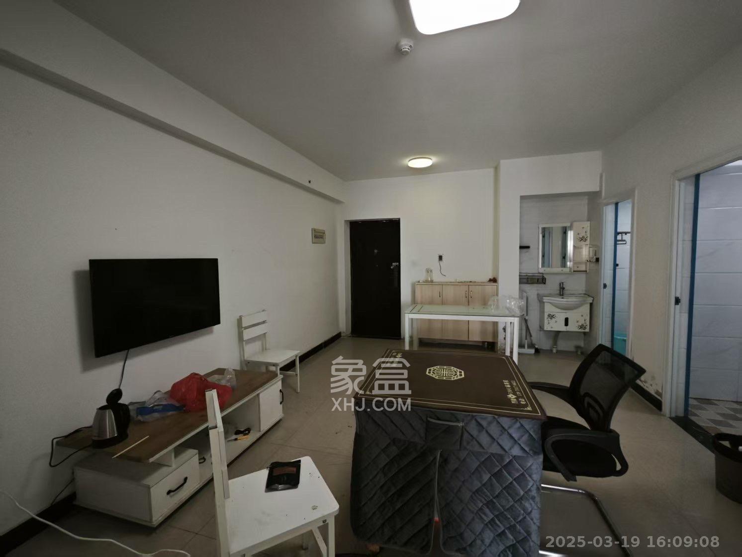 欧亚达国际广场 2室2厅1卫 1800.0元/月 欧亚达国际广场 2室2厅1卫 1800.0元/月室内图