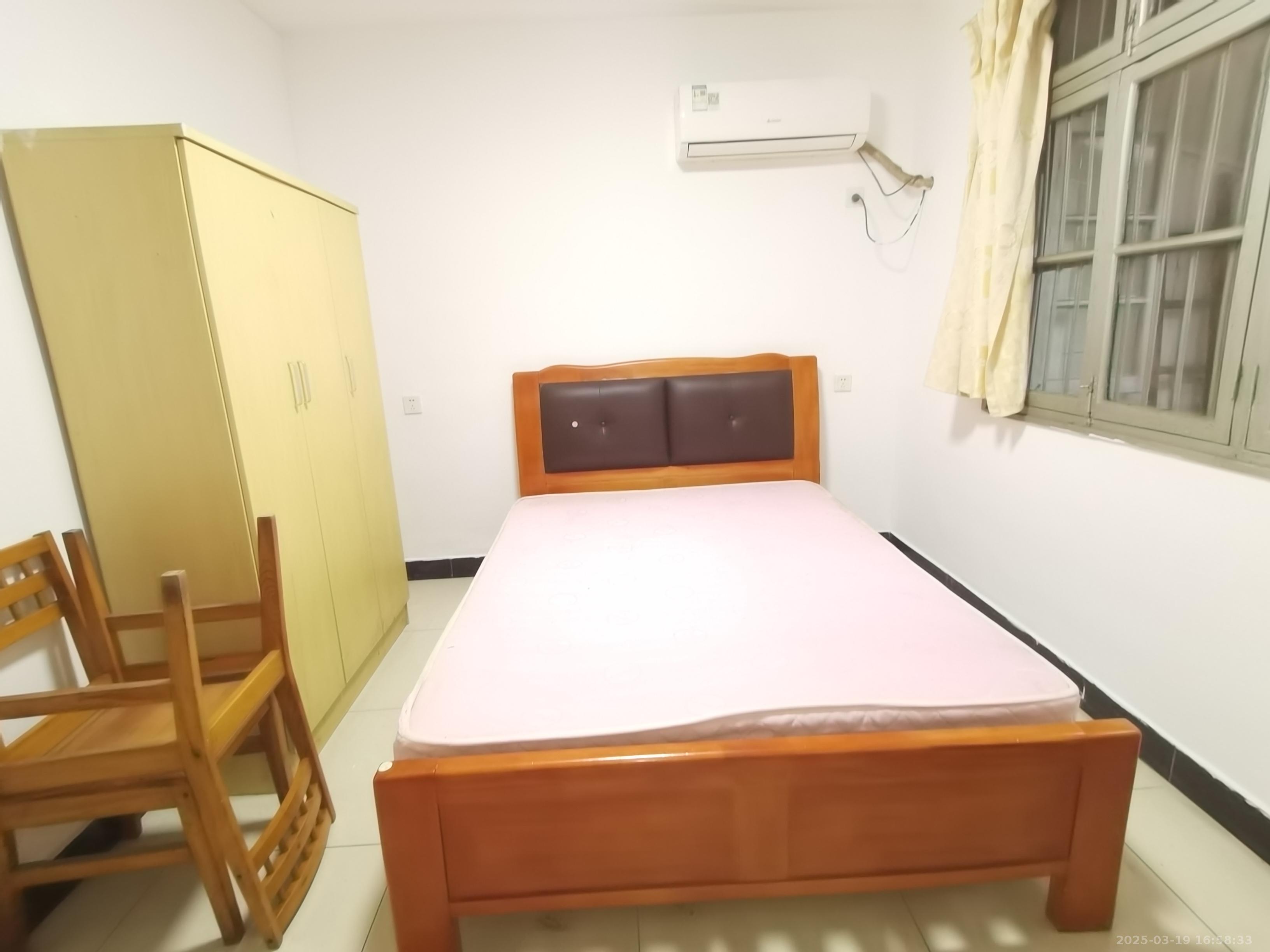 人才楼 2室1厅1卫 1400.0元/月 人才楼 2室1厅1卫 1400.0元/月室内图