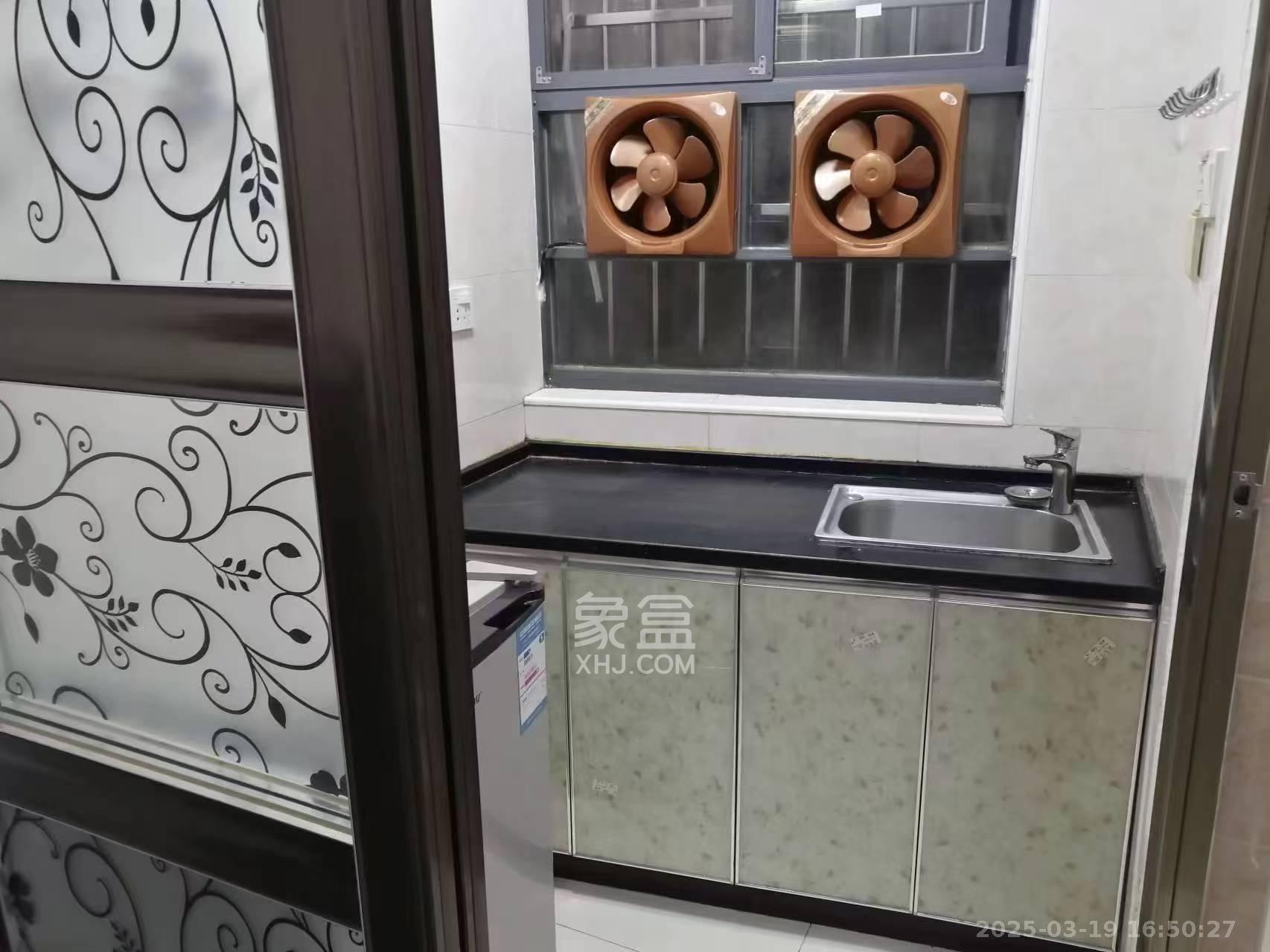 向东南路私房散盘  1室1厅1卫   1150.00元/月