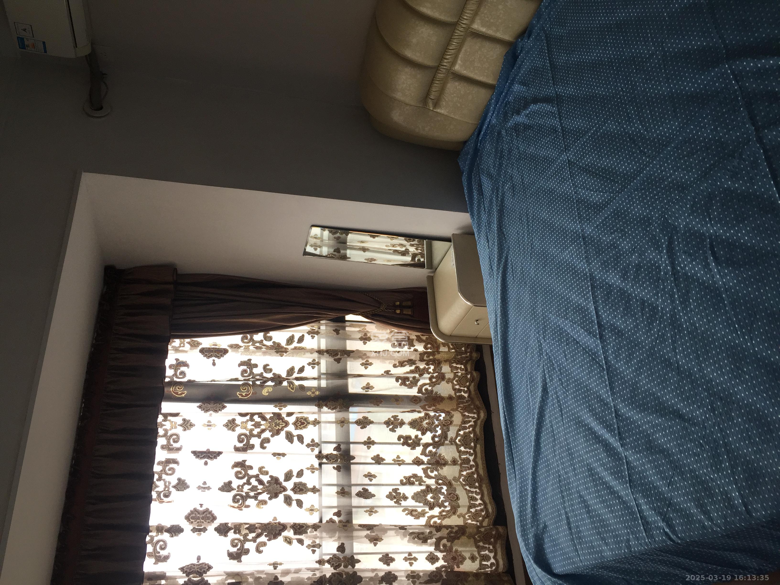 万科金域华府二期 3室2厅2卫 3000.0元/月 万科金域华府二期 3室2厅2卫 3000.0元/月室内图