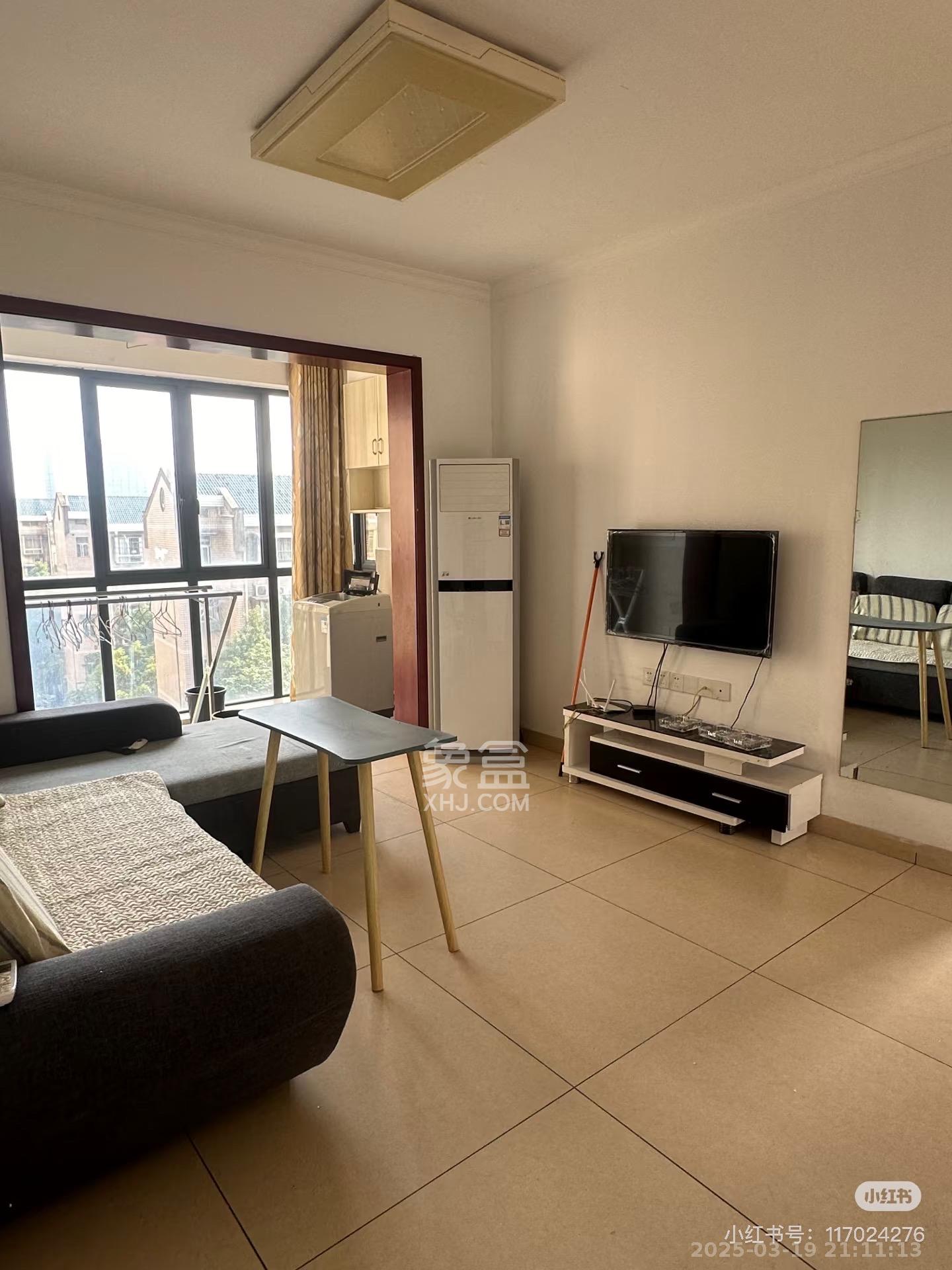 高升时代广场(冠铭商务中心) 1室2厅1卫 2100.0元/月 高升时代广场(冠铭商务中心) 1室2厅1卫 2100.0元/月室内图