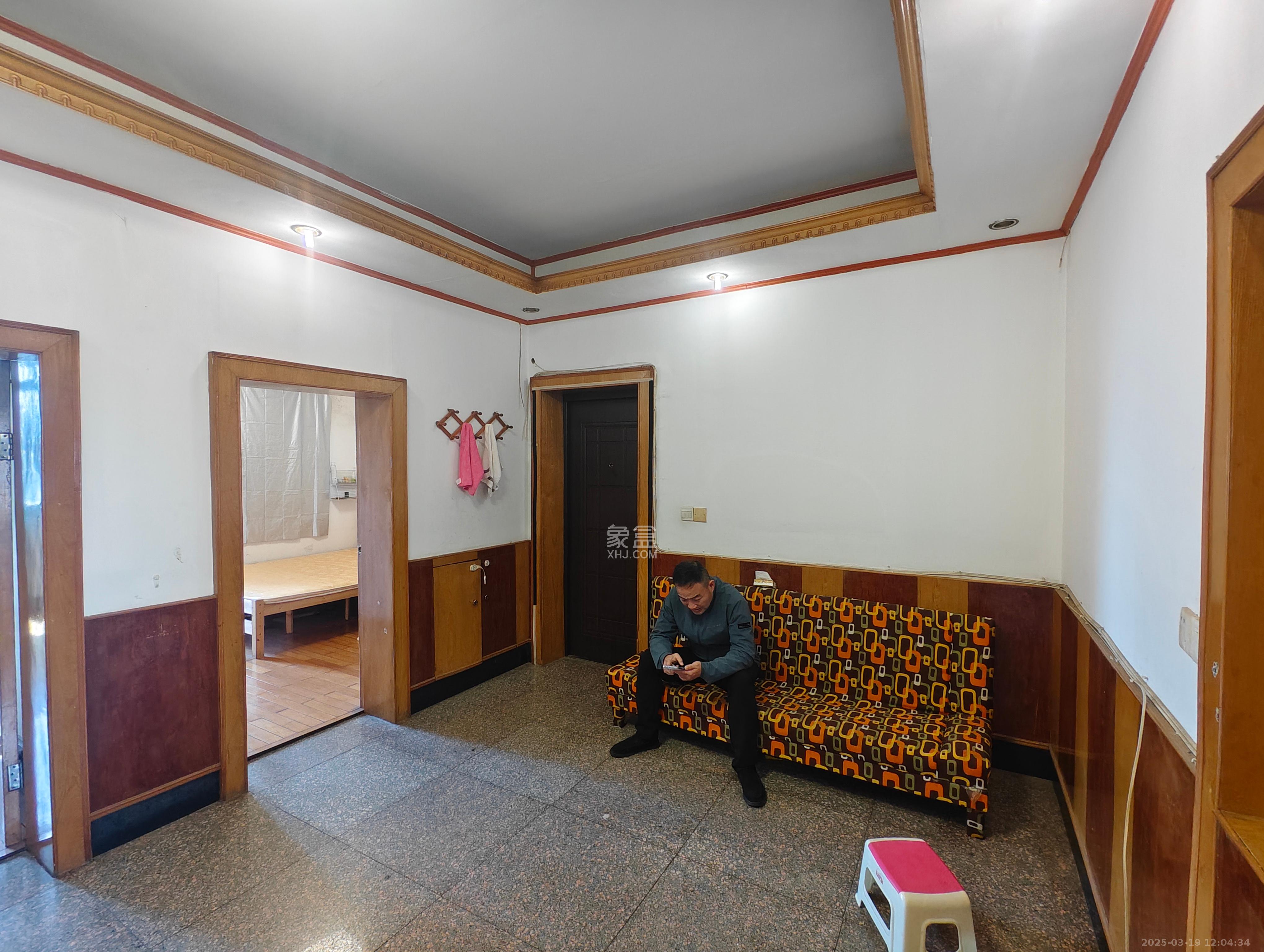 长沙送变电宿舍 2室1厅1卫 1000.0元/月 长沙送变电宿舍 2室1厅1卫 1000.0元/月室内图